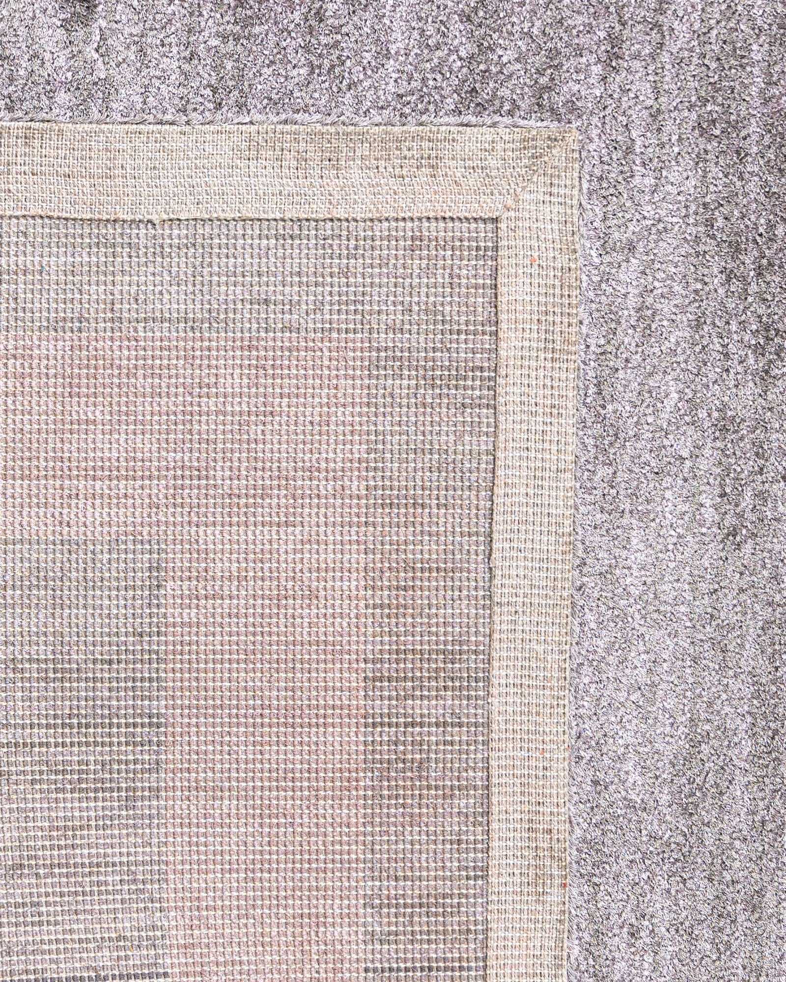 Natural Viscose Rug – Anthracite Frame Carpet With Soft Texture & Luxury Design