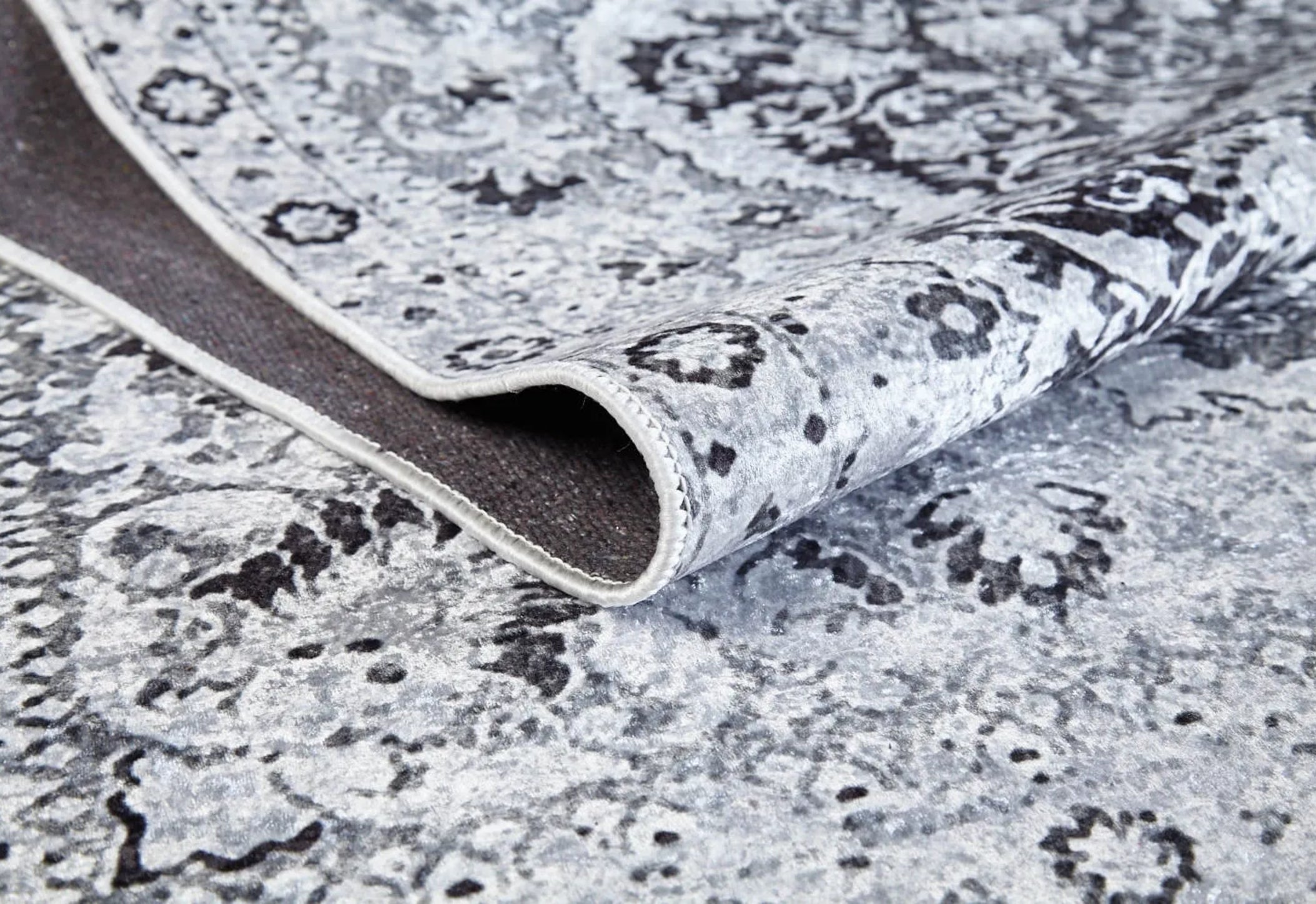 Grey Area Rug - Digital Print Carpet, Non Slip, Antibacterial, Stylish Living Room Decor