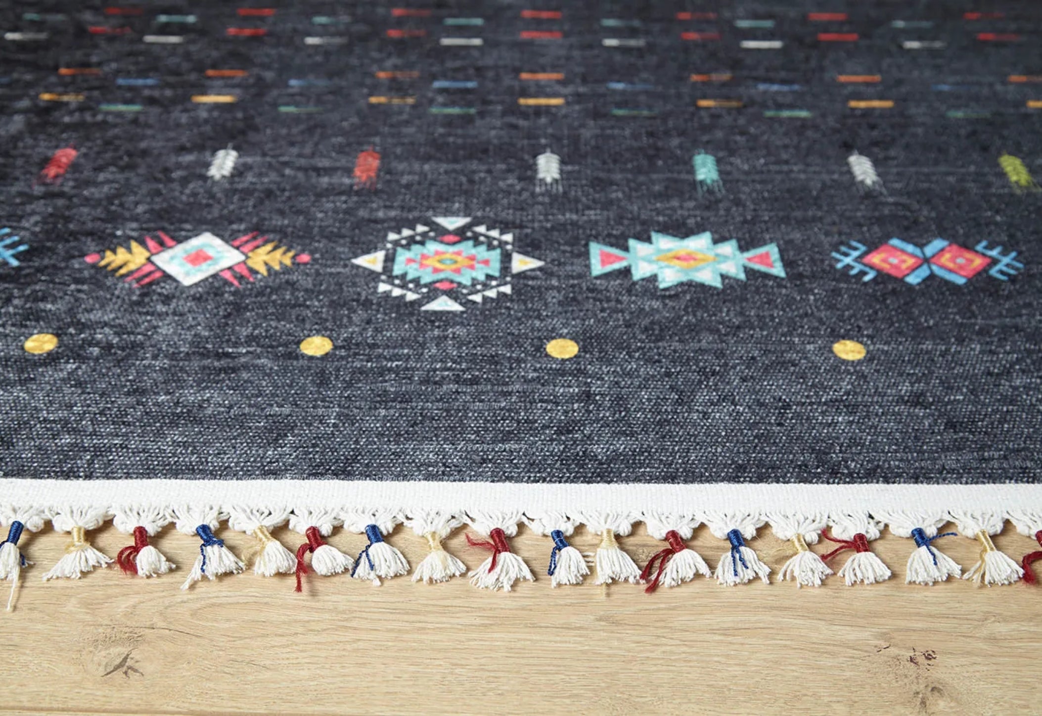 Modern Area Rug – Black Digital Print Rug With Non Slip Carpet Backing