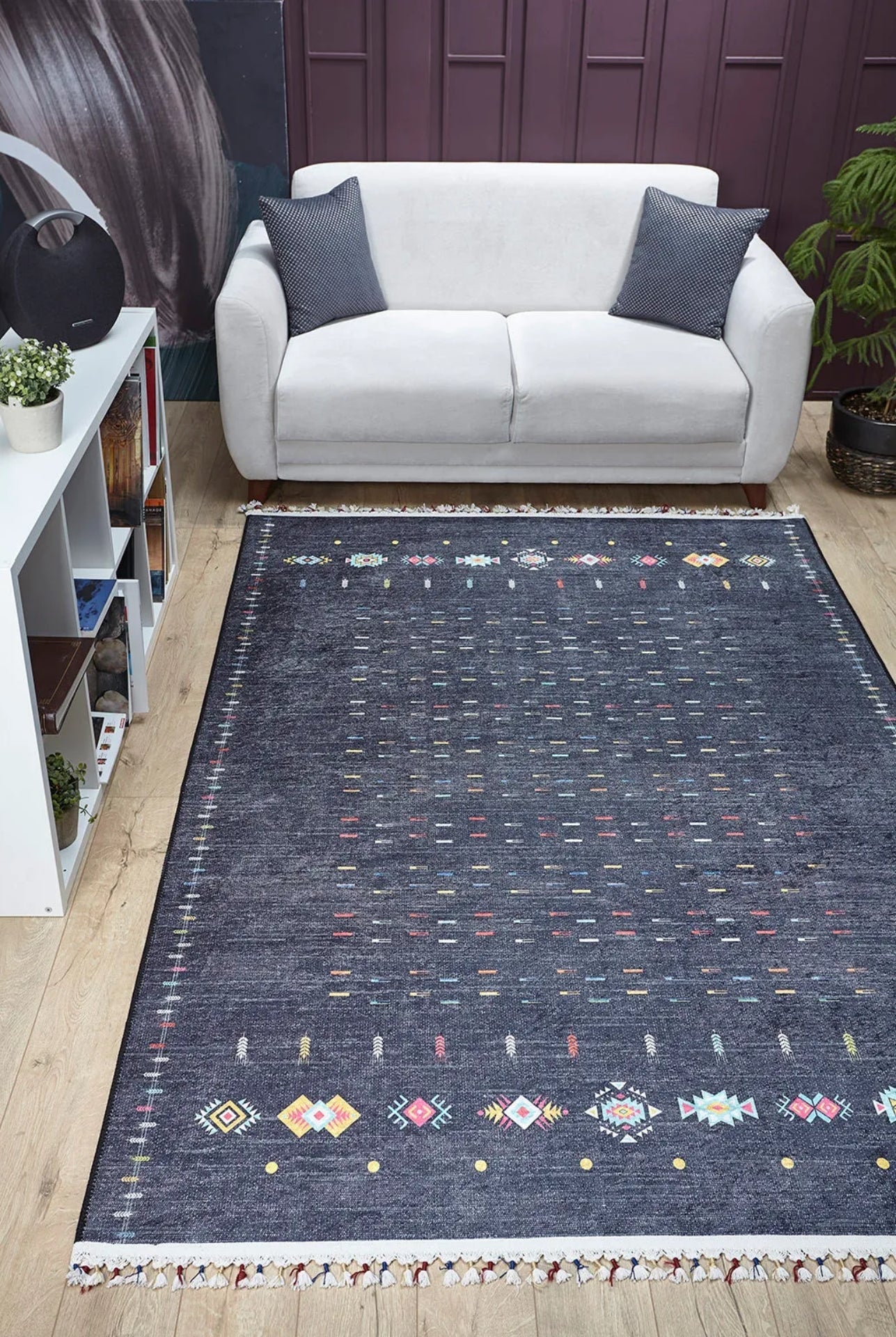 Modern Area Rug – Black Digital Print Rug With Non Slip Carpet Backing
