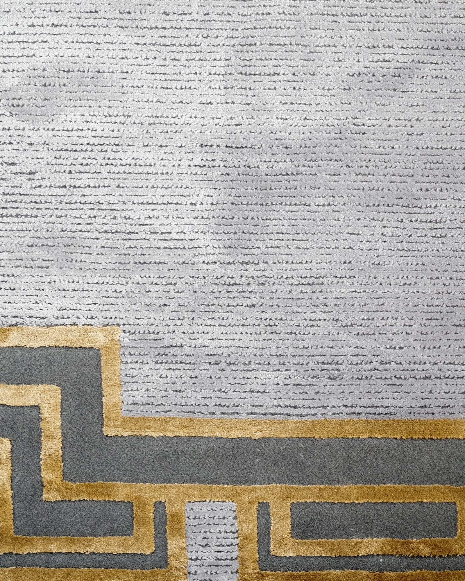 Viscose Area Rug – Grey Frame Rug with Fringed Edge for Living Room Decor