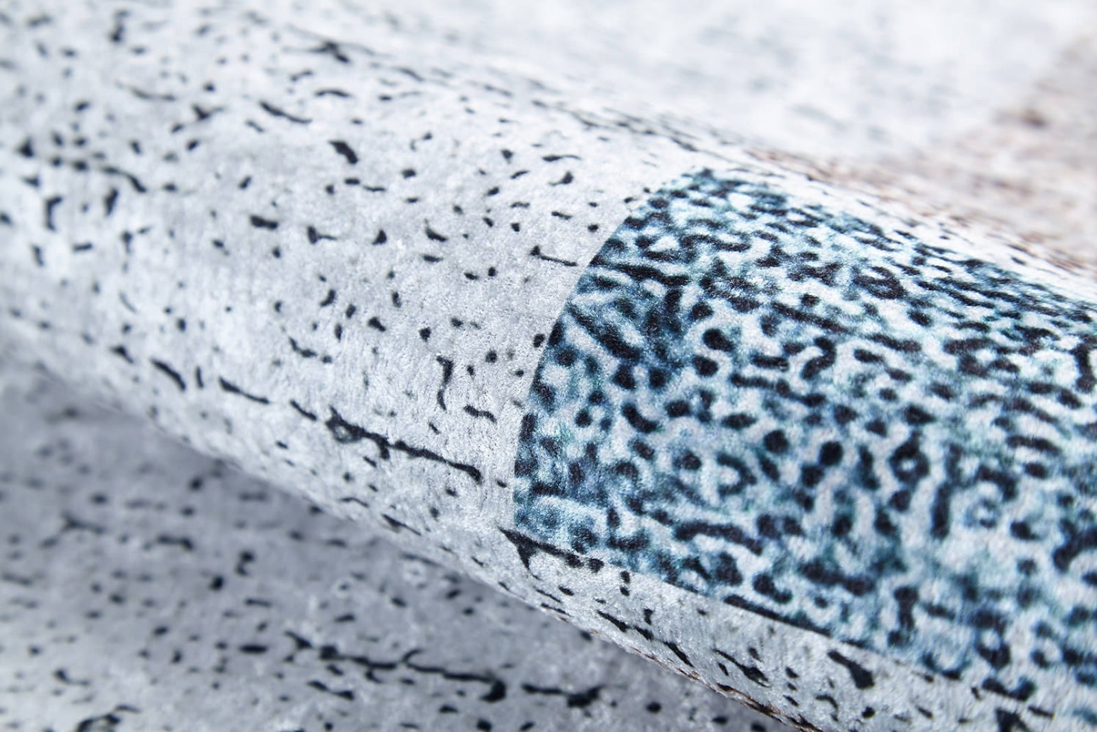 Grey Area Rug - Digital Print Frame Design | Non Slip, Antibacterial Carpet