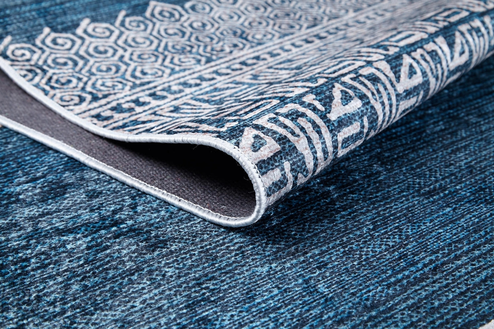 Blue Geometric Area Rug – Digital Print Rug | Antibacterial, Non Slip Carpet