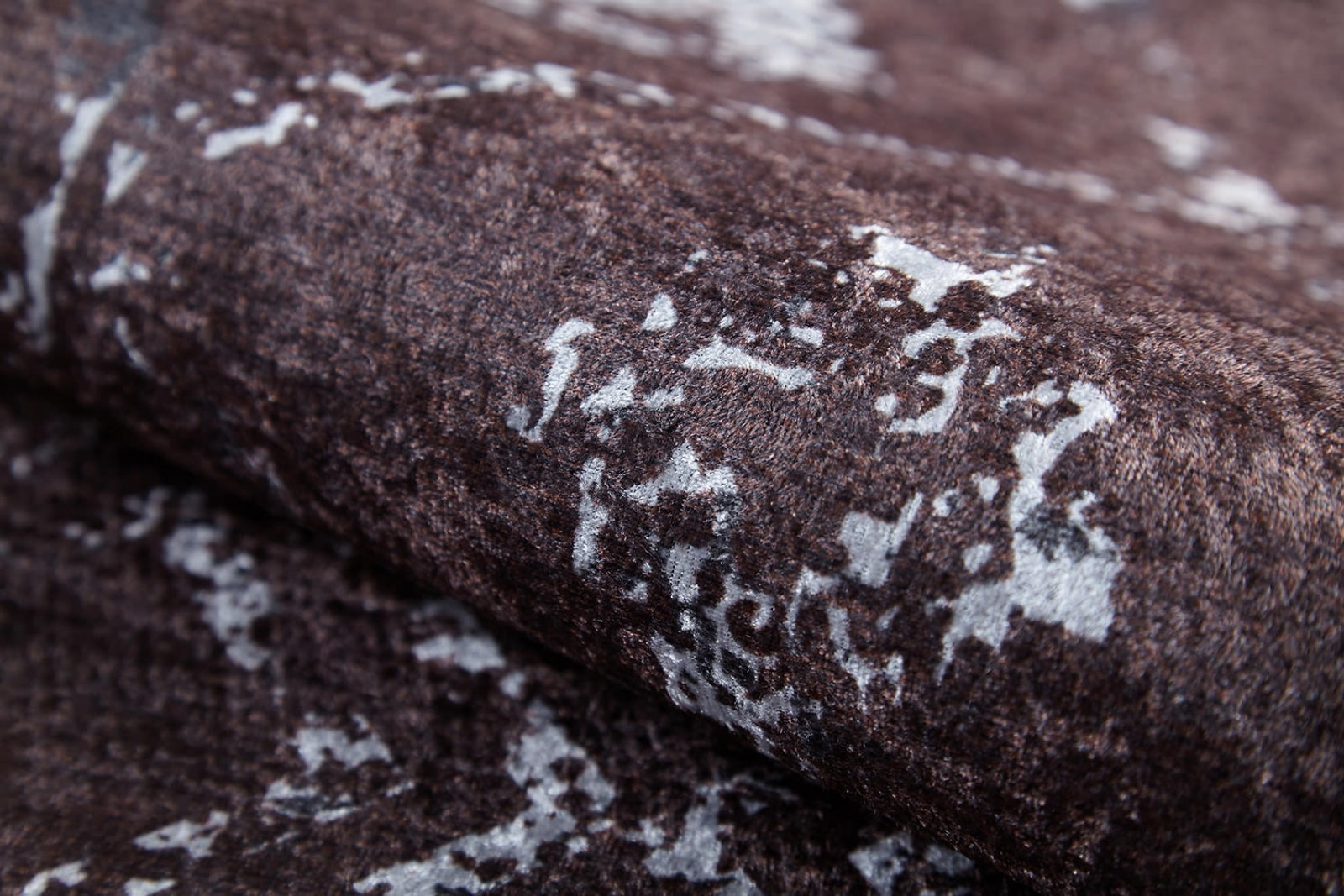 Brown Geometric Area Rug - Digital Print Carpet, Non Slip & Antibacterial Floor Covering