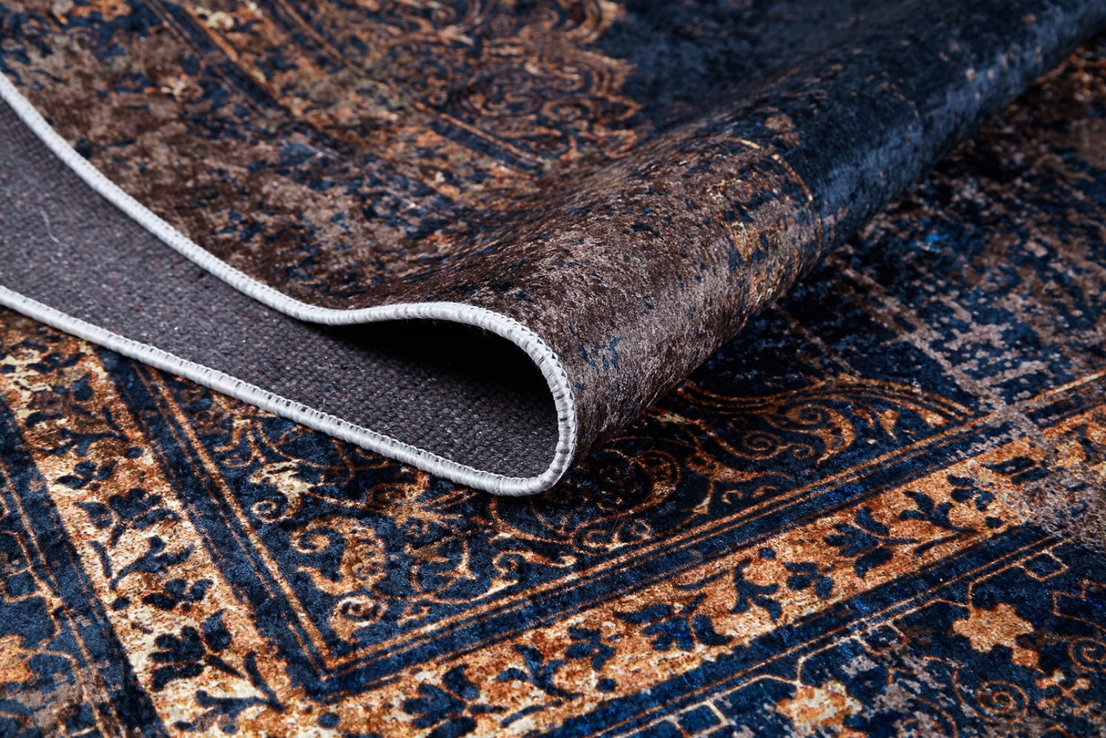 Blue Area Rug – Classic Digital Print Carpet | Non Slip, Antibacterial, Washable Floor Covering