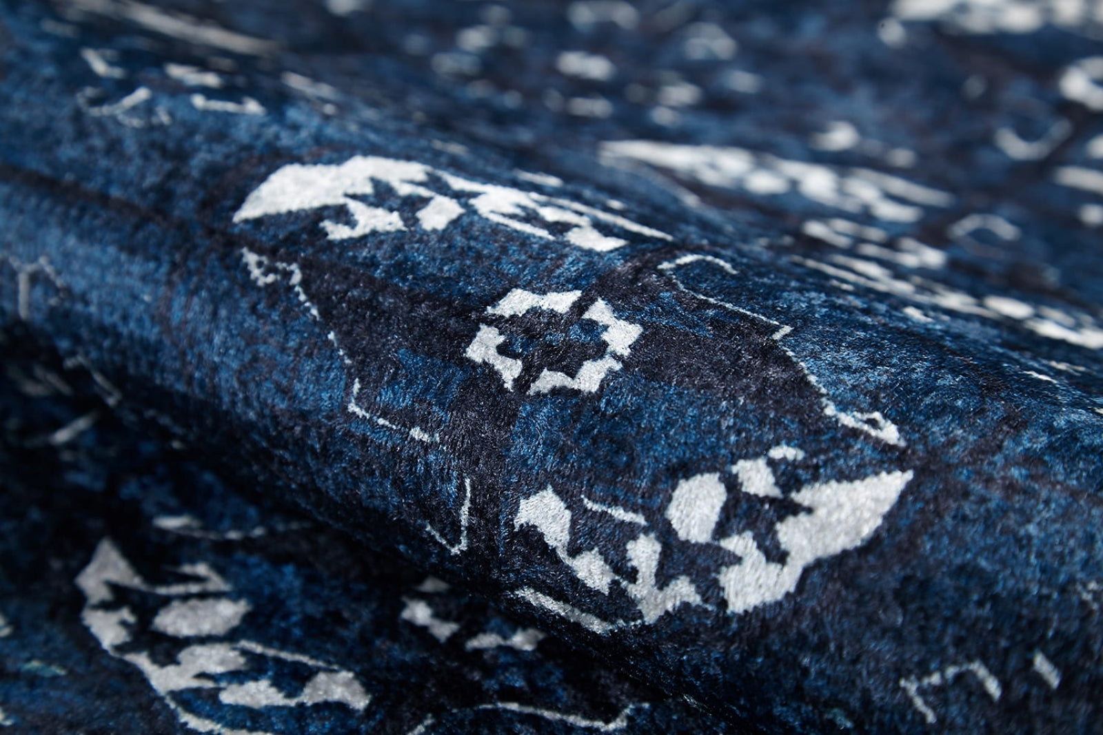 Modern Area Rug – Navy Blue Digital Print Carpet | Non Slip, Antibacterial