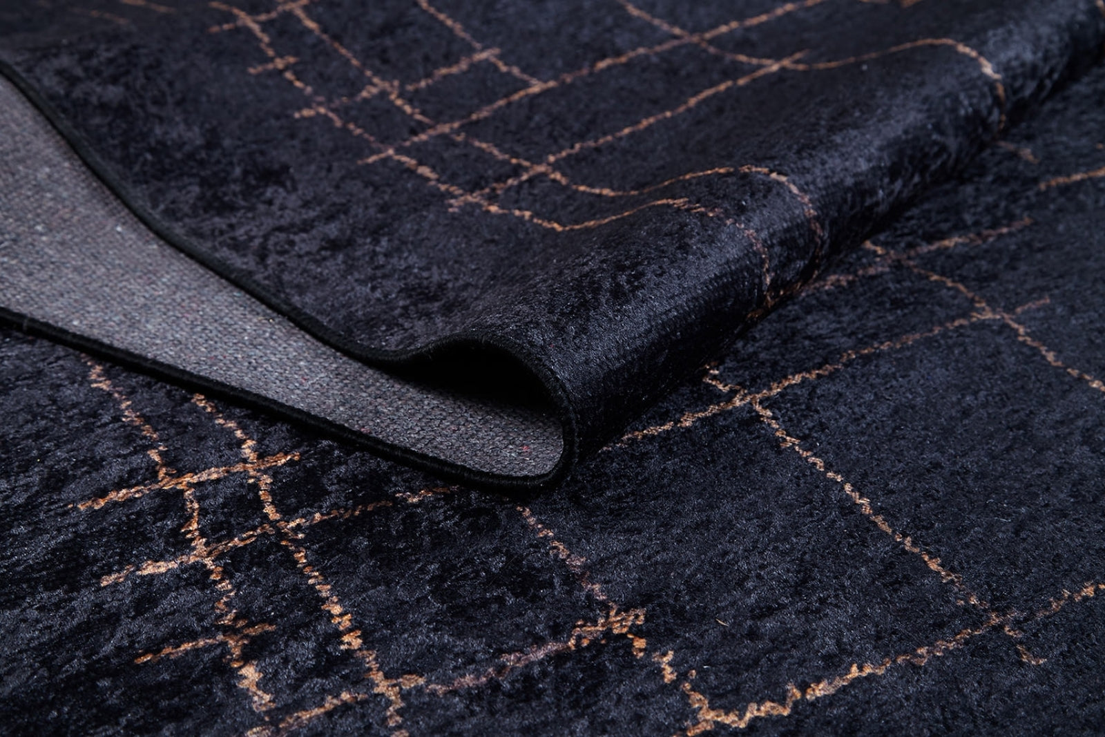 Modern Digital Area Rug – Black Area Rug with Antibacterial, Non Slip Features