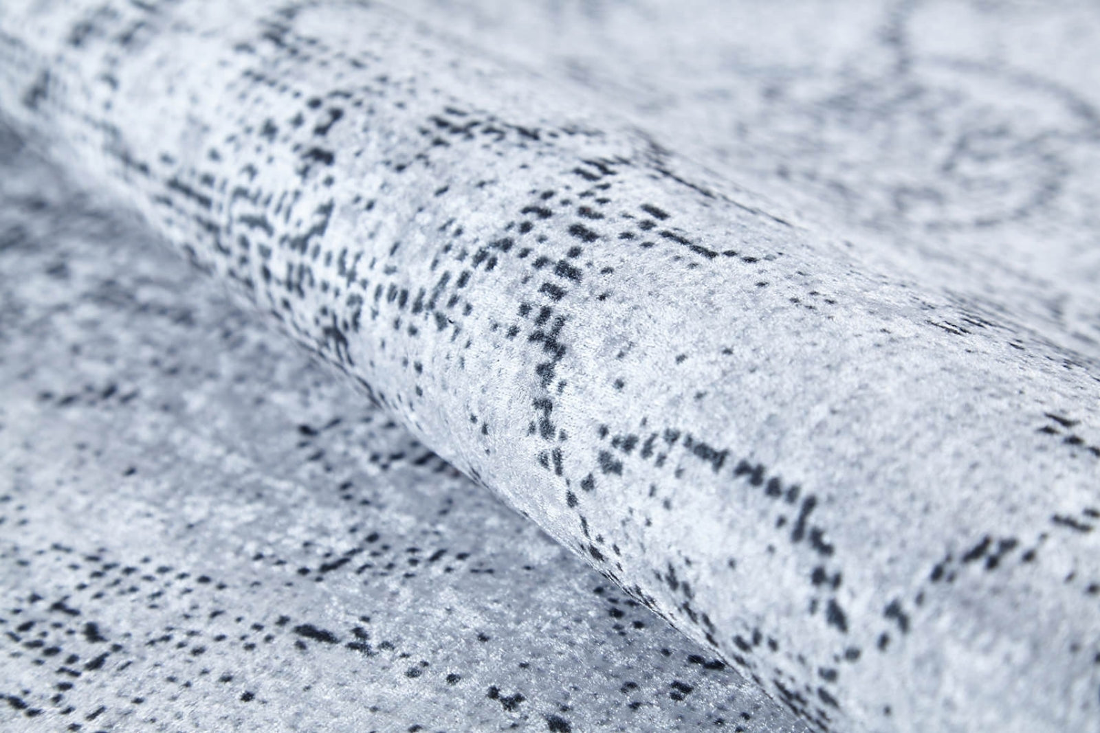 Grey Area Rug - Classic Area Rug With Digital Print, Non Slip Carpet & Antibacterial Features