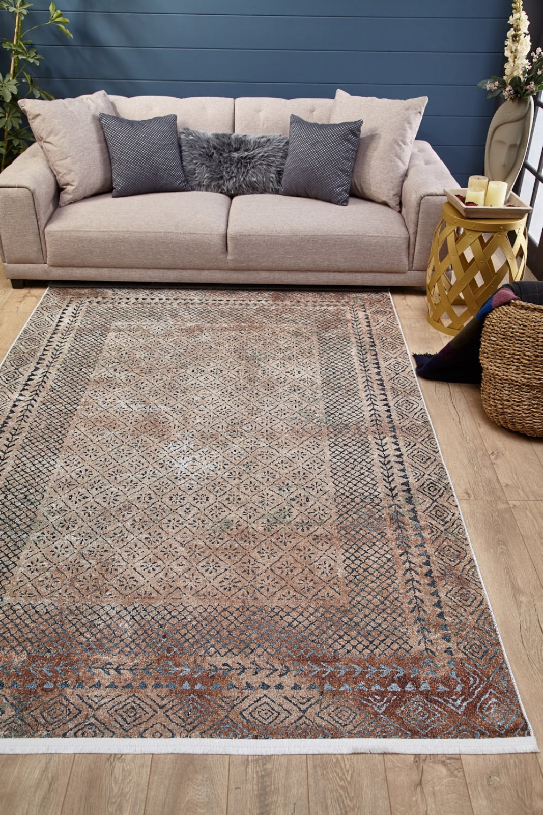Digital Print Area Rug – Beige Frame Design Non Slip Carpet for Living Room