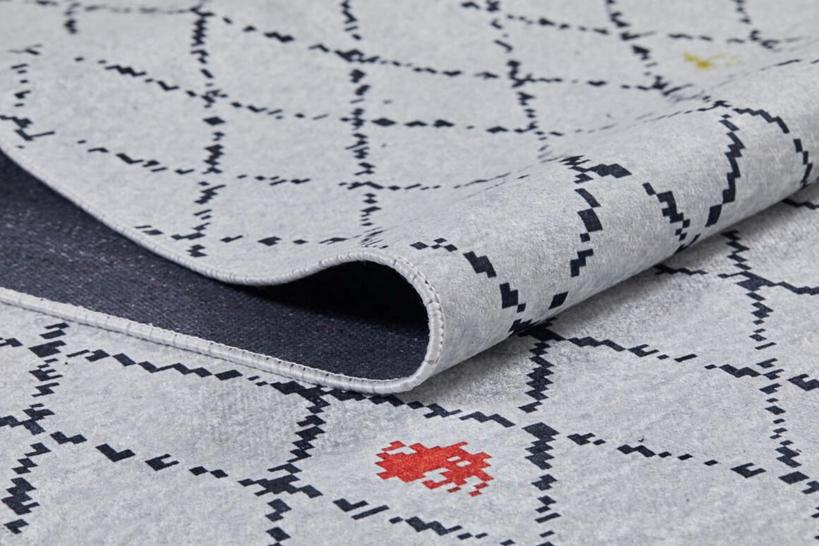 Grey Geometric Area Rug – Non Slip Digital Print Carpet for Living Room