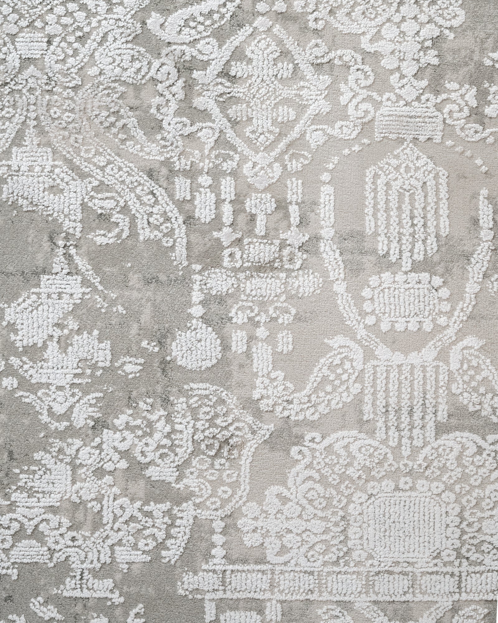 Vintage Viscose Rug - Machine Made Grey Area Rug with Fringed Edge for Living Room