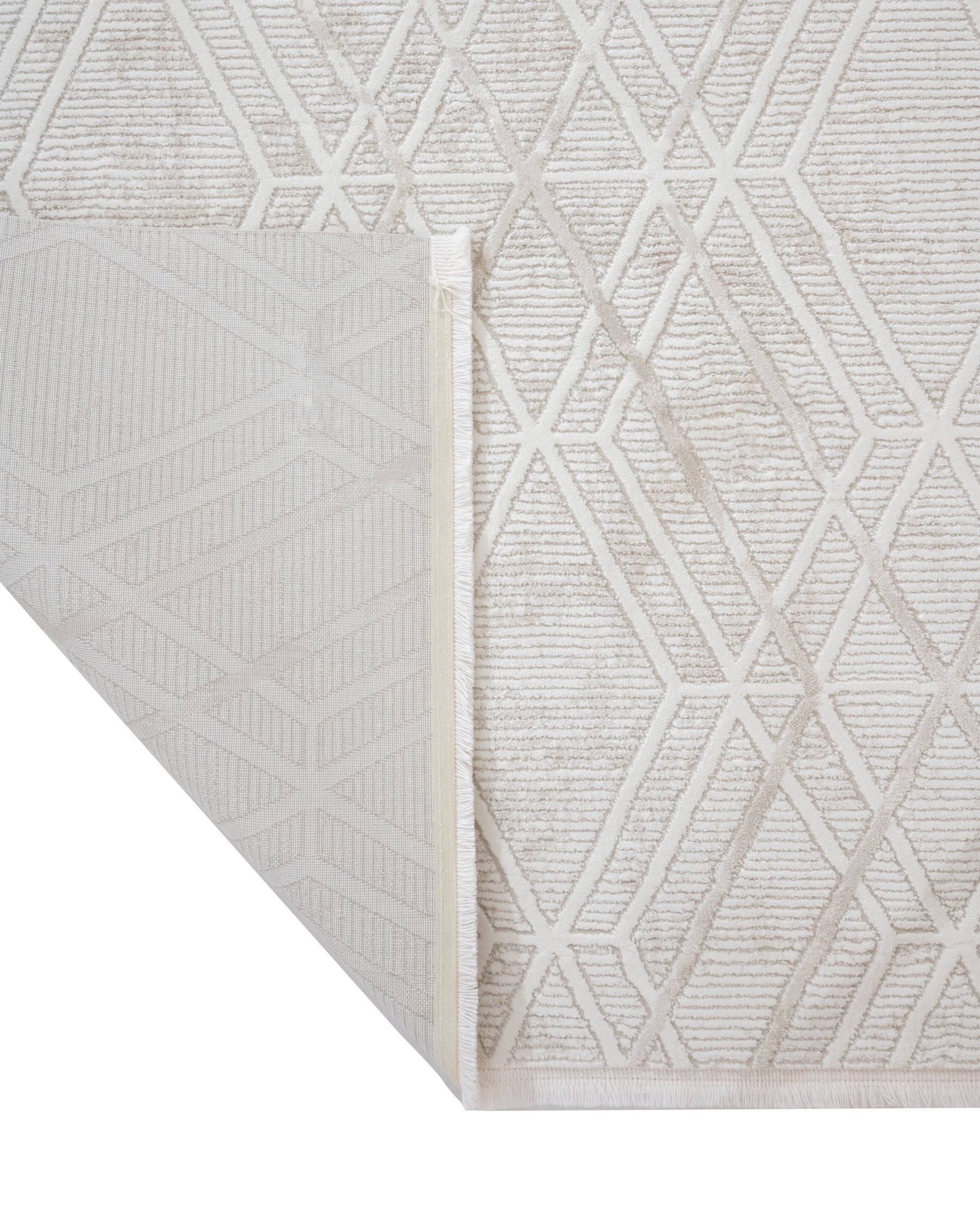 Cream Geometric Area Rug – Machine Made Micropolyester Carpet With Fringed Edges