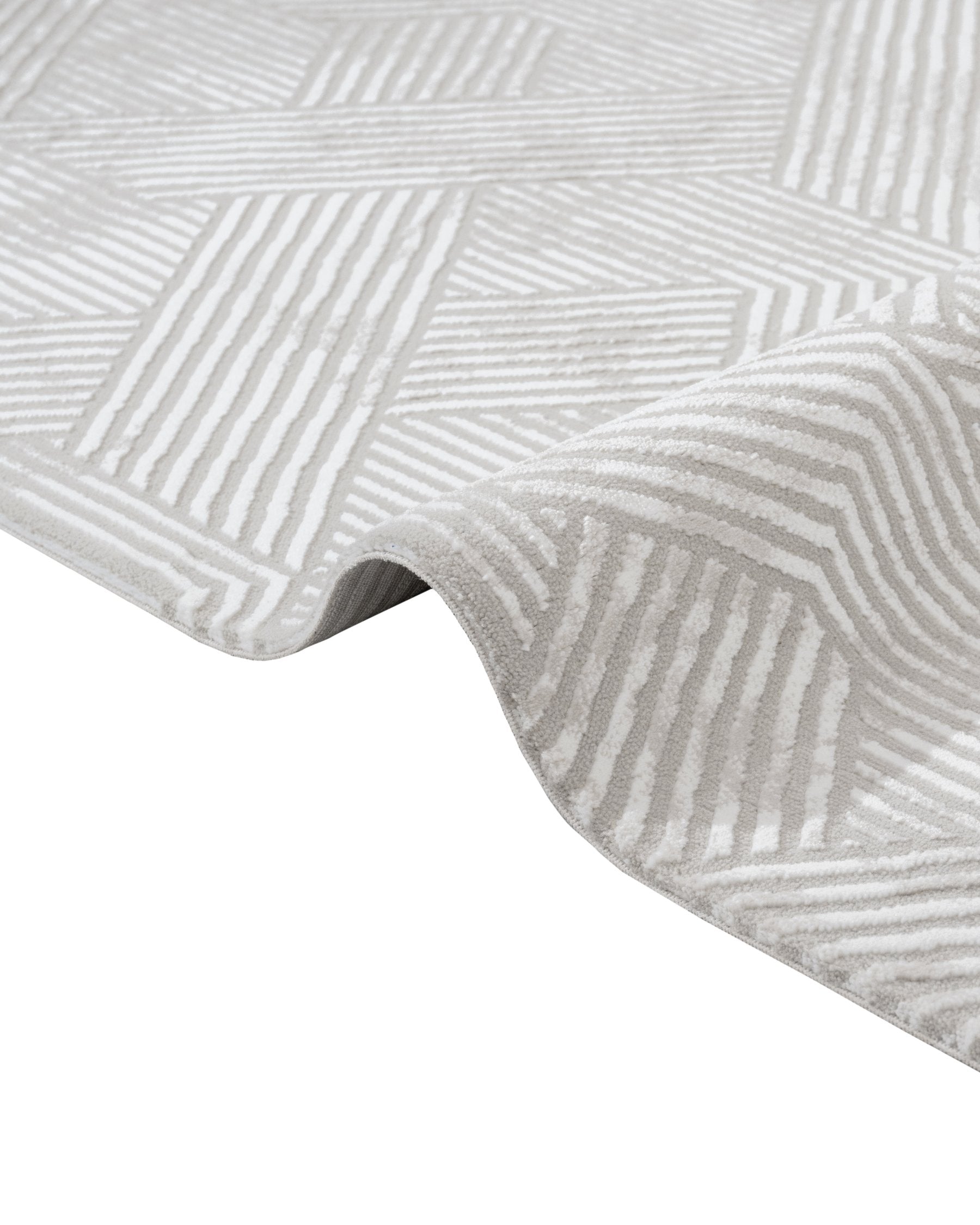 Geometric Area Rug – Machine Made Micropolyester Rug With Fringed Edges