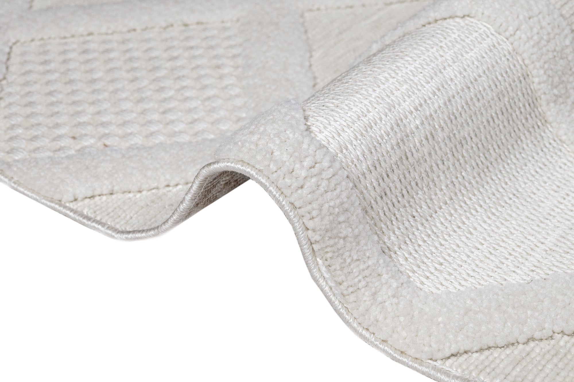 Cream Geometric Area Rug – Machine Made Chenille Rug with Cotton Base