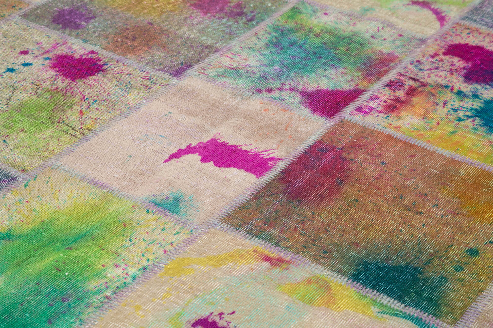 Handmade Wool Area Rug - Kirk Yama Pink Patchwork Cotton Wool Rug 8'3''x11'5''