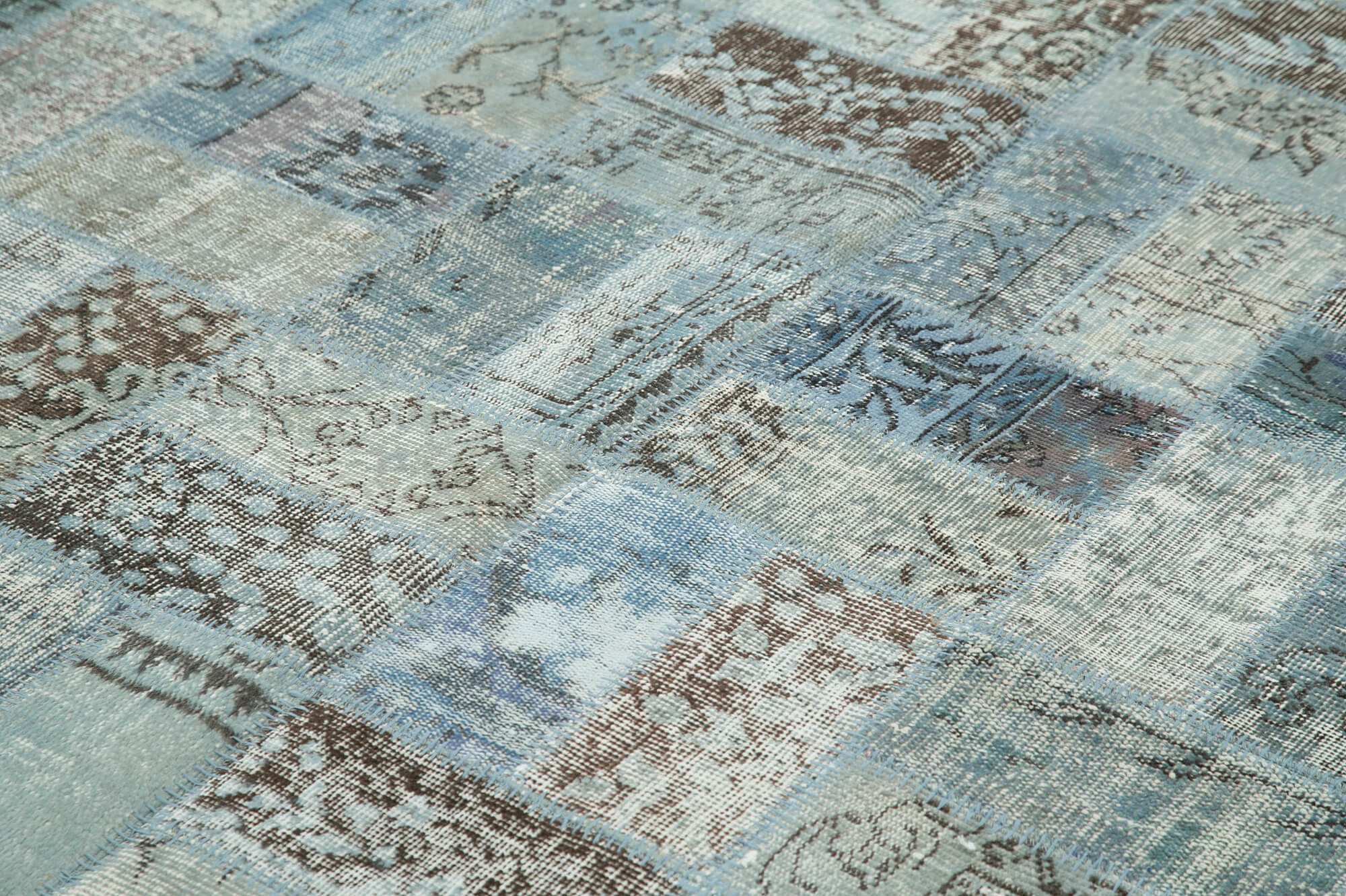 Handmade Patchwork Rug with Durable Cotton Wool Blend - Blue Area Rug 5'10"x7'9"