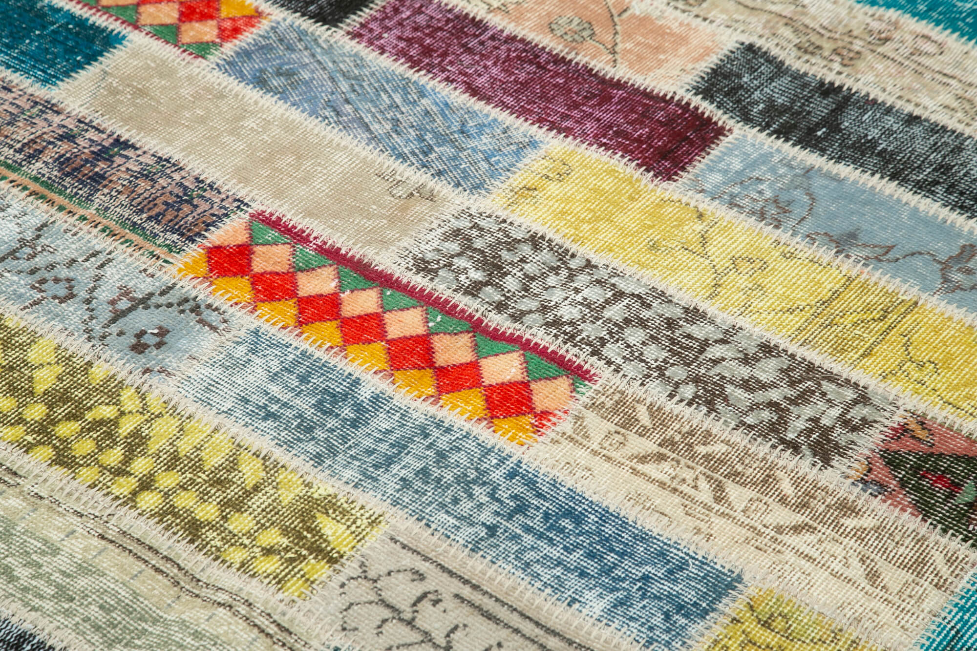 Kirk Yama Pink Patchwork Cotton Wool Handmade Area Rug 5'5'' x 7'8''