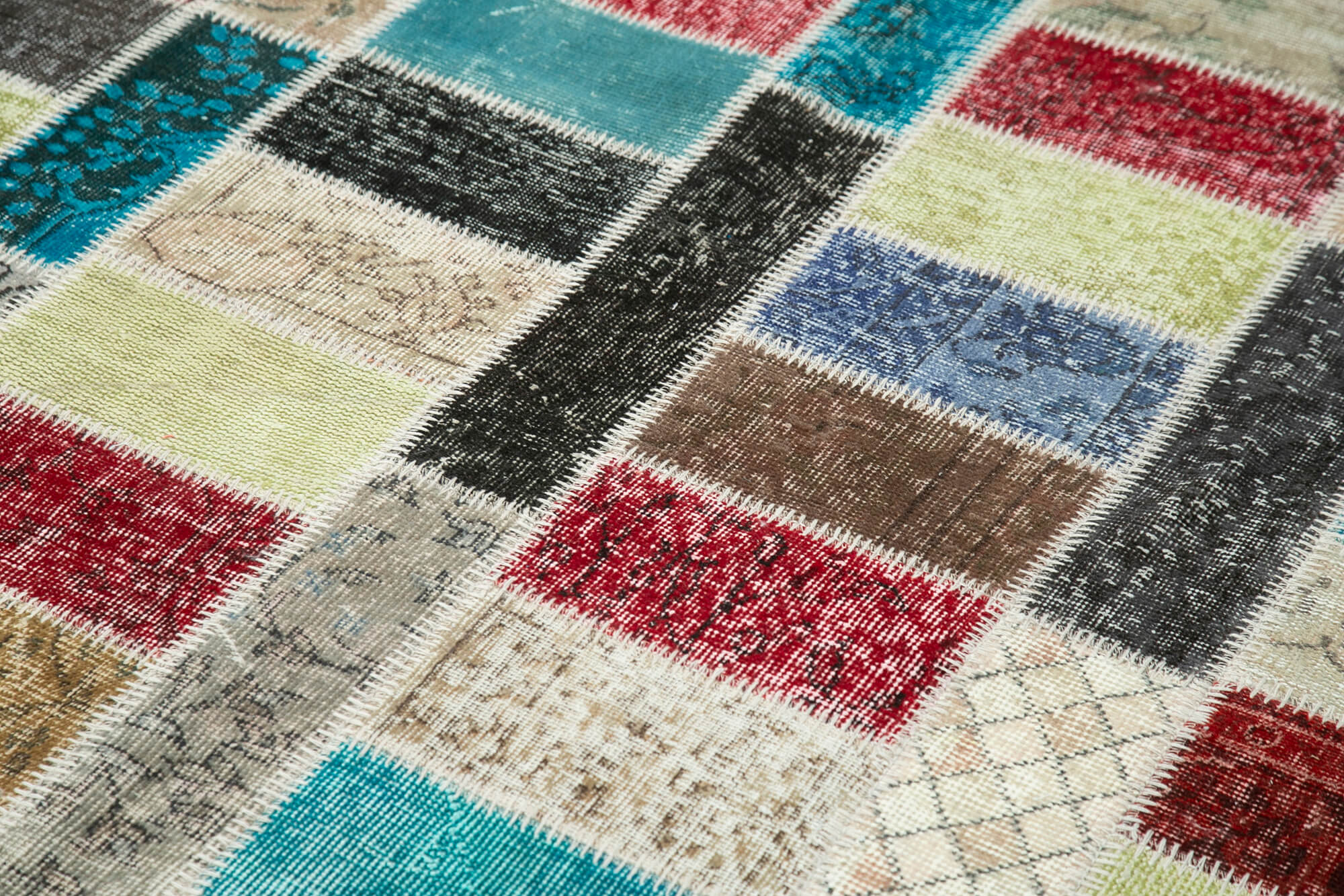 Handmade Patchwork Rug - Kirk Yama Pink Cotton Wool Vintage Area Rug 5'10" x 8'1"
