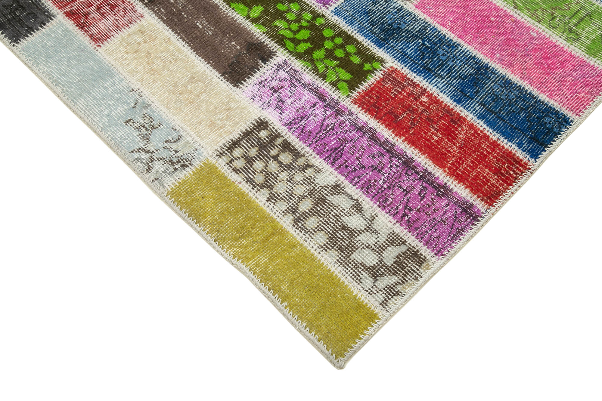 Handmade Patchwork Rug - Pink Cotton Wool Rug 5'9'' x 7'5'' | Vintage Area Carpet
