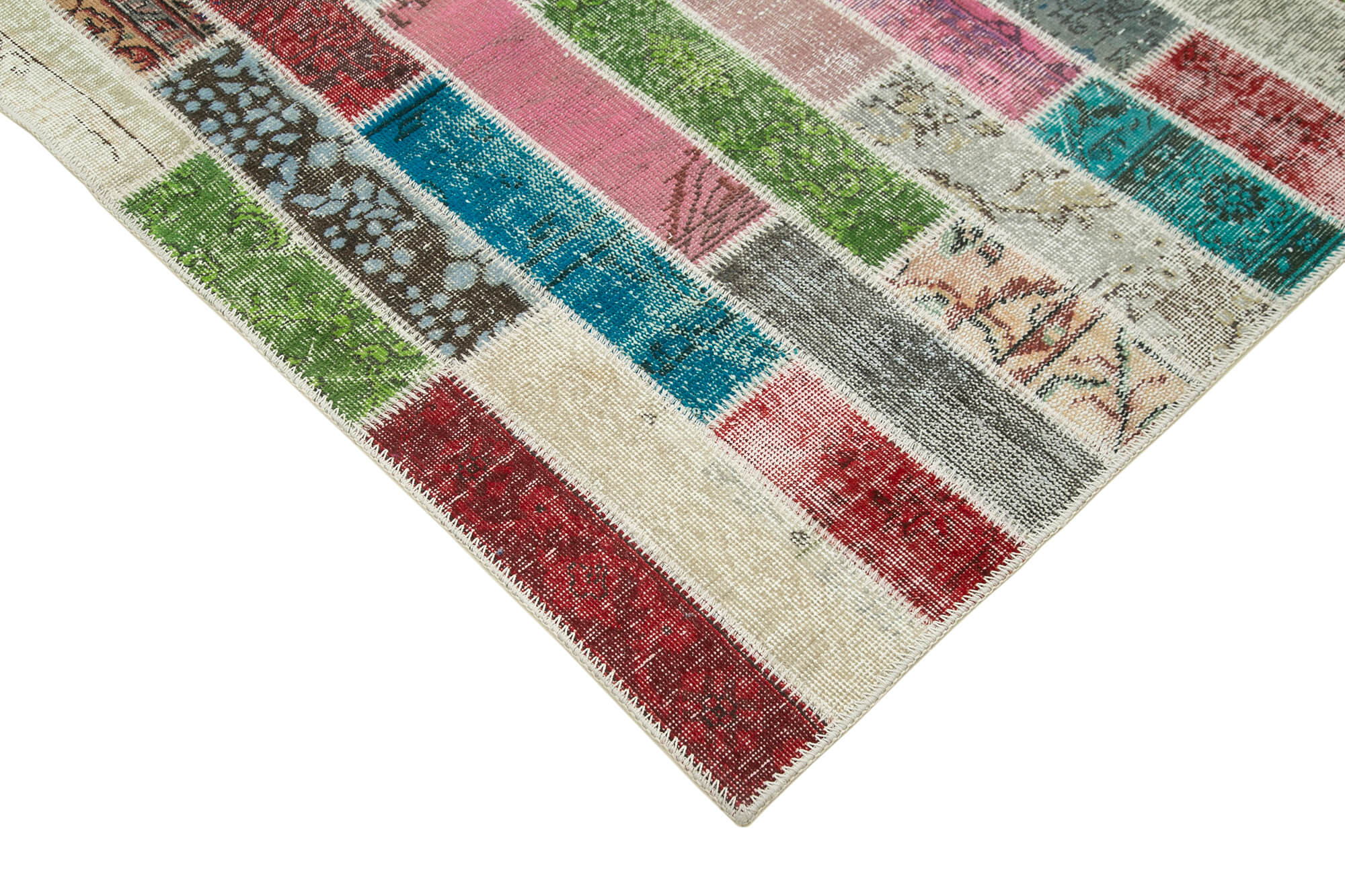 Handmade Patchwork Rug - Kirk Yama Pink Cotton Wool Vintage Area Rug 5'8''x7'6''