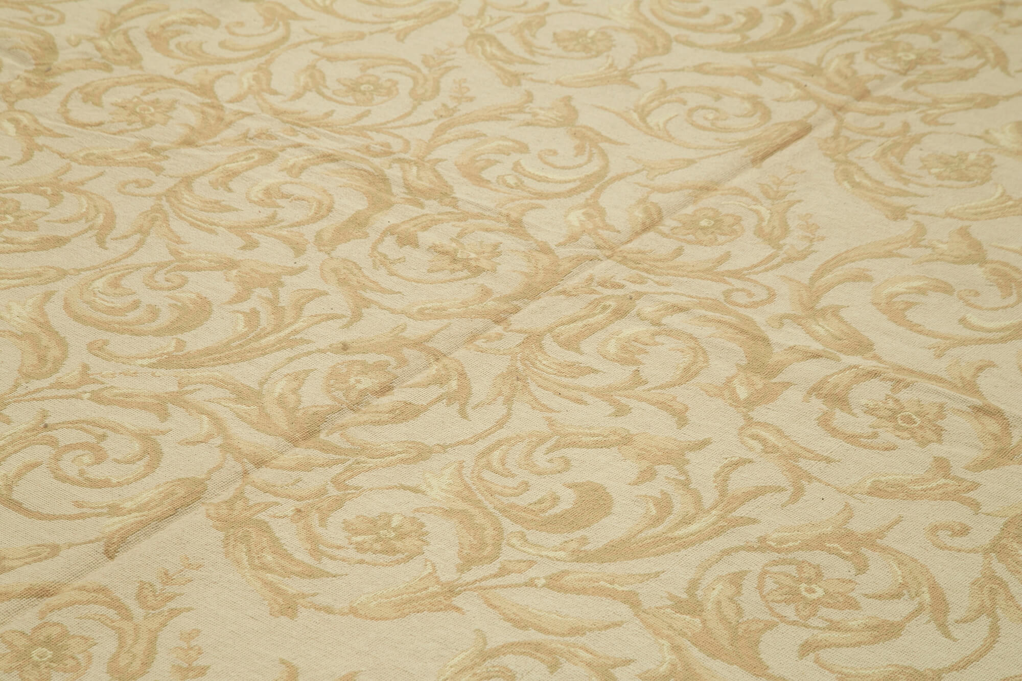 Handmade Area Rug - Vintage Wool Carpet With Classic Floral Design, 10'9'' x 14'7''