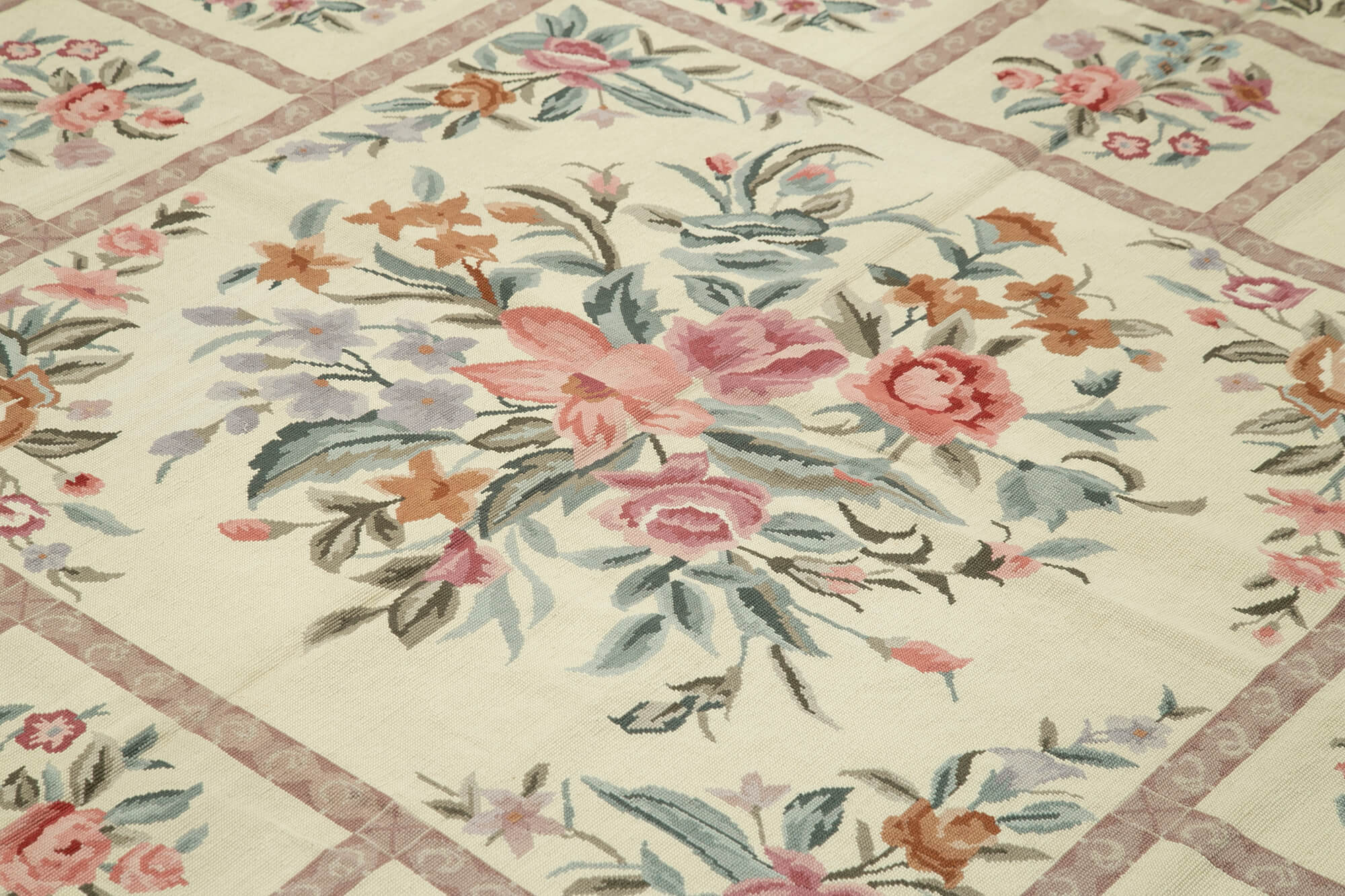 Handmade Floral Area Rug | Durable Wool Carpet, Cotton Wool Carpet, Classic Floral Design 7'11''x9'10''