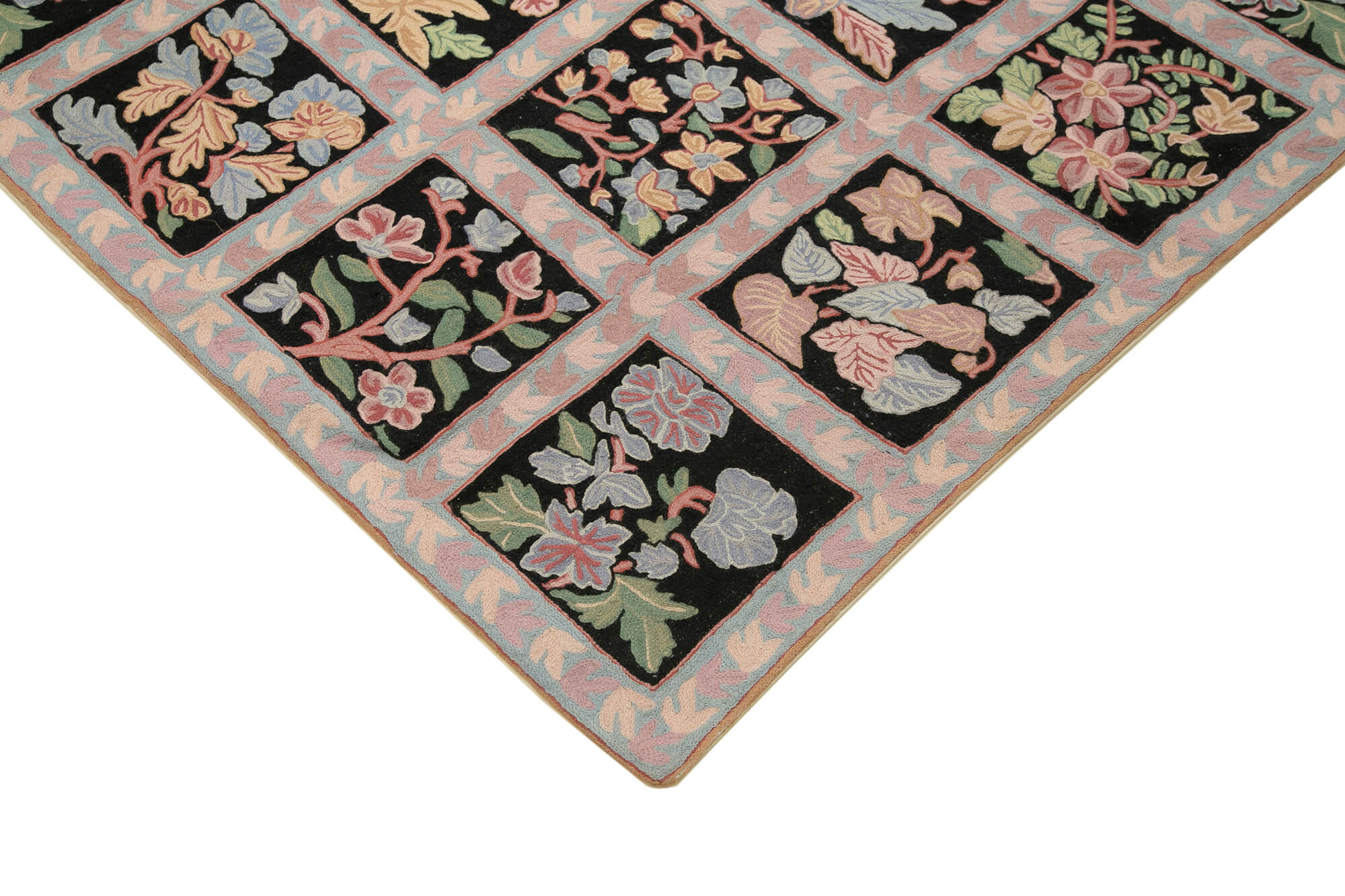 Handmade Floral Area Rug – Purple Floral Rug | Hand Woven Cotton Wool Carpet 7'7''x9'10''