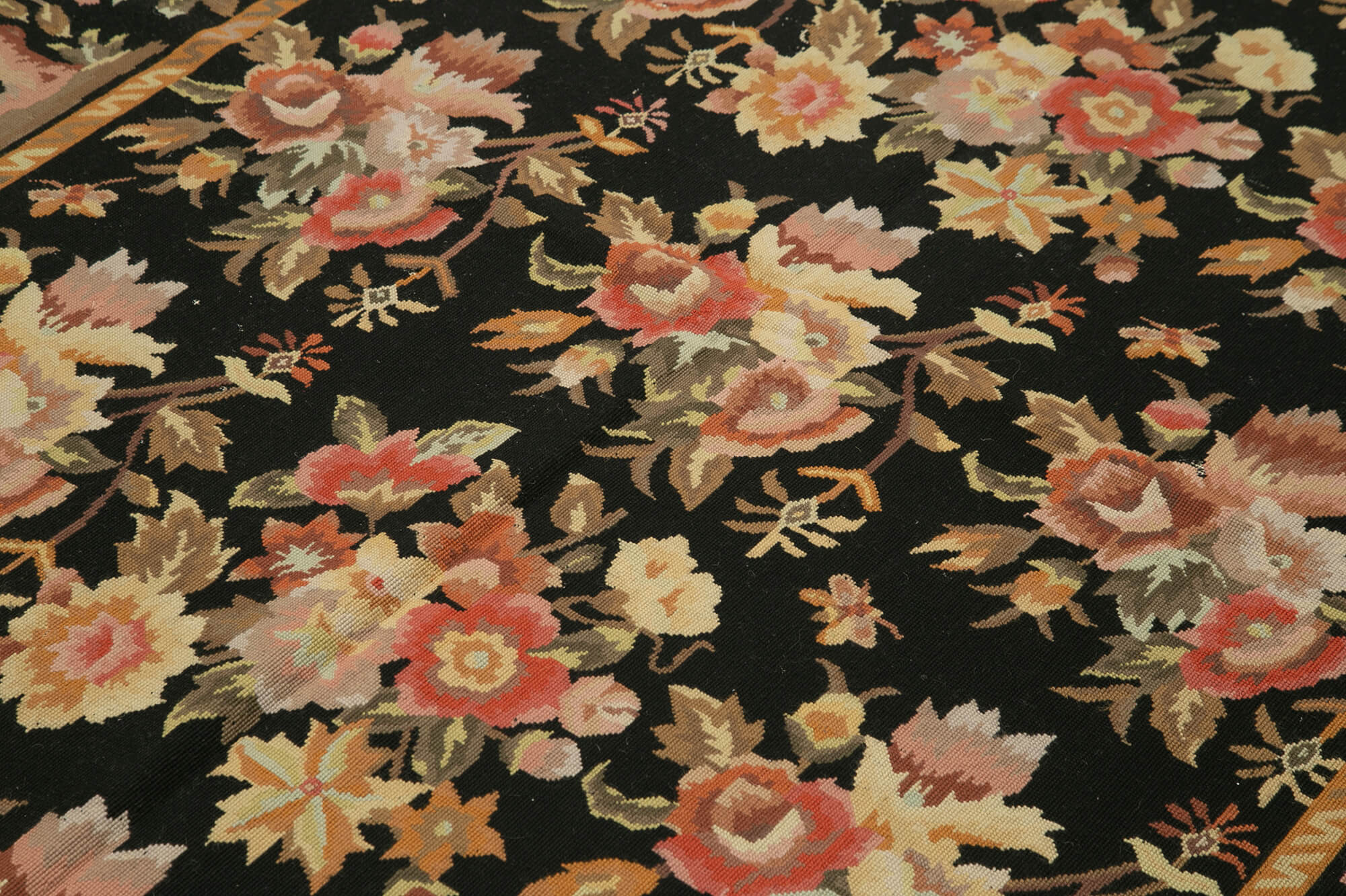 Handmade Area Rug | Black Floral Needlepoint Rug - Vintage Wool Carpet 6'x9'