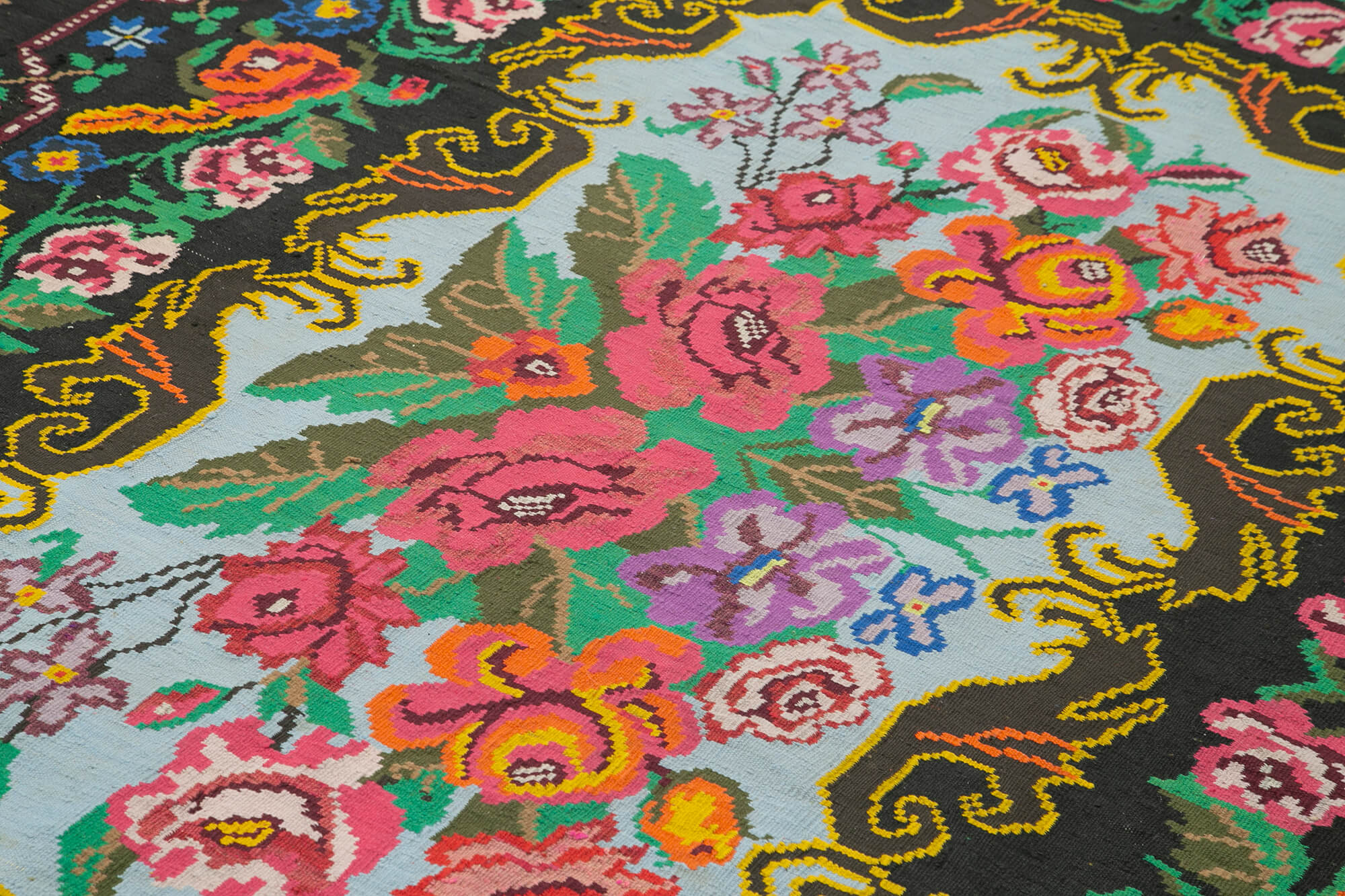 Handmade Wool Rug – Black Floral Vintage Area Rug 6'6'' x 8'11'' | Artisan Crafted