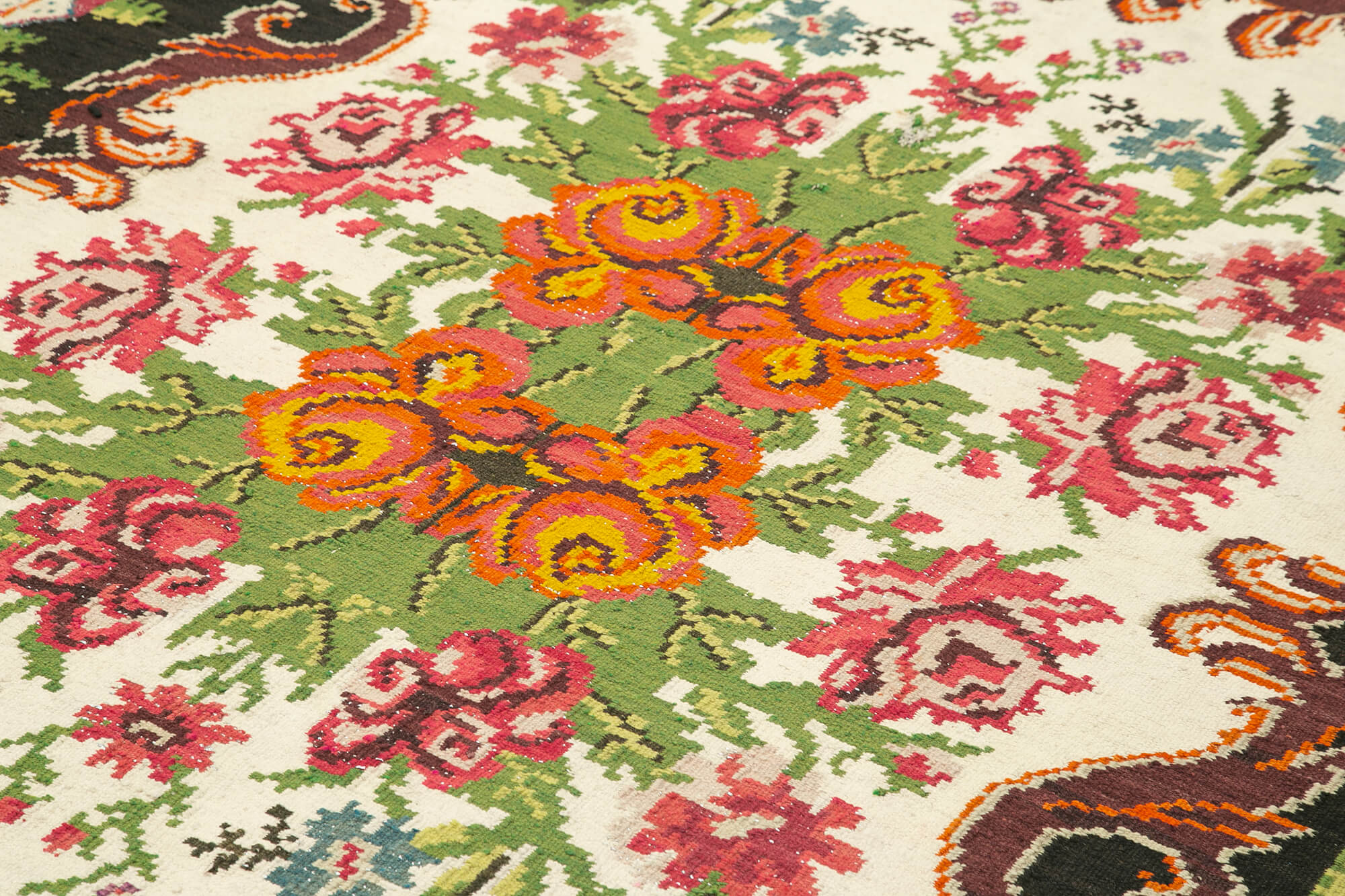 Handmade Wool Rug – Vintage Black Floral Design Cotton Wool Carpet 6'10''x8'10''