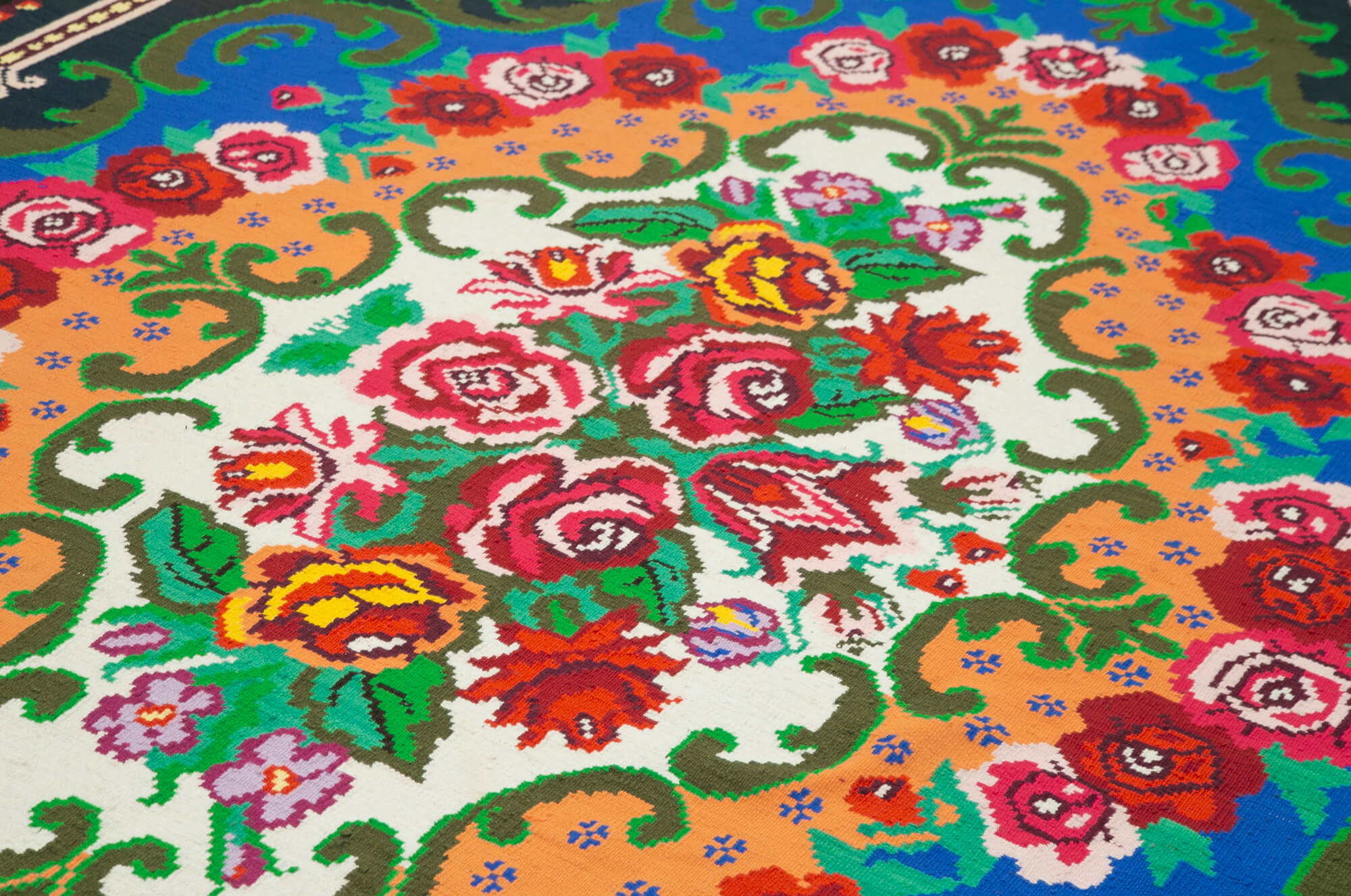 Handmade Wool Rug - Moldovian Black Floral Cotton Wool Carpet 7'1''x11'0''