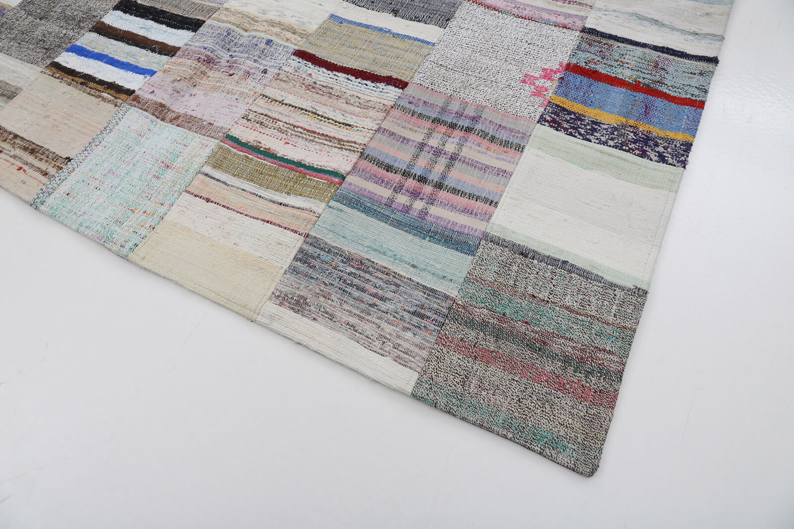 Handmade Wool Area Rug – Kirk Yama Grey Patchwork Carpet 6'7''x9'9'' Cotton Wool Rug