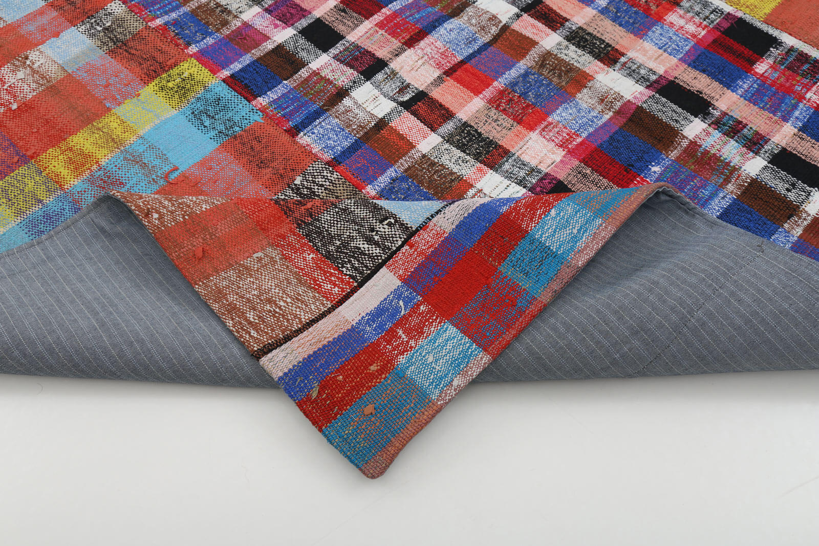 Handmade Patchwork Rug – Grey Patchwork Carpet with Durable Wool & Cotton Blend 6'9''x9'8''