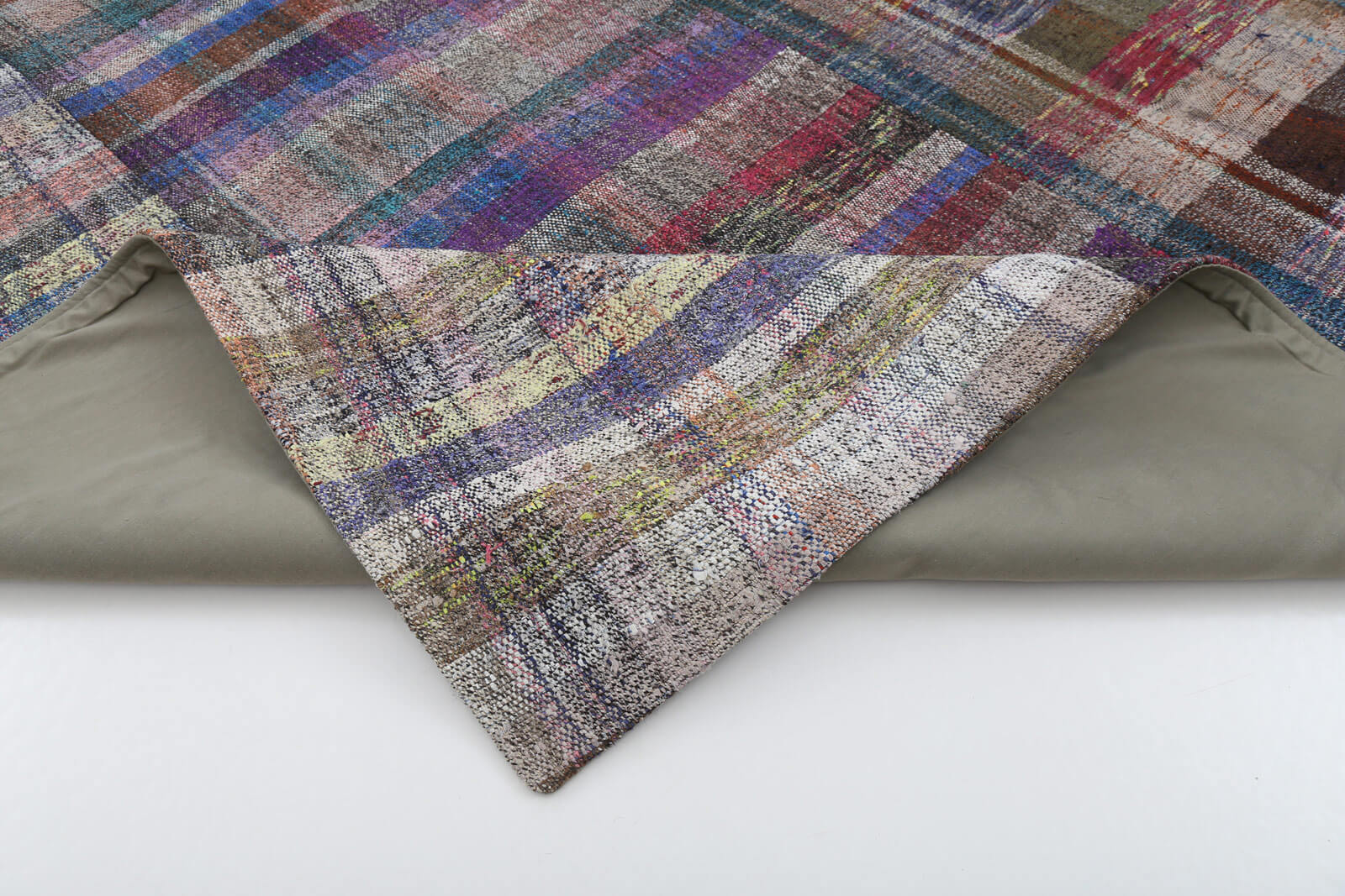 Handmade Wool Area Rug - Kirk Yama Grey Patchwork Cotton Wool Rug 6'3''x9'11''