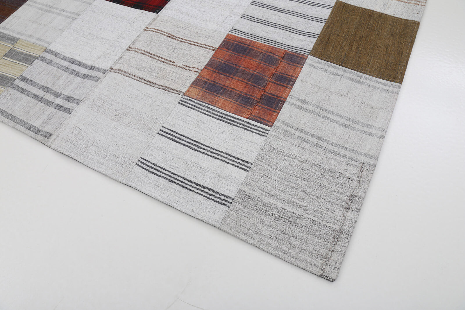 Handmade Patchwork Rug – Beige Cotton Wool Rug | Vintage Turkish Area Carpet 5'9''x7'11''