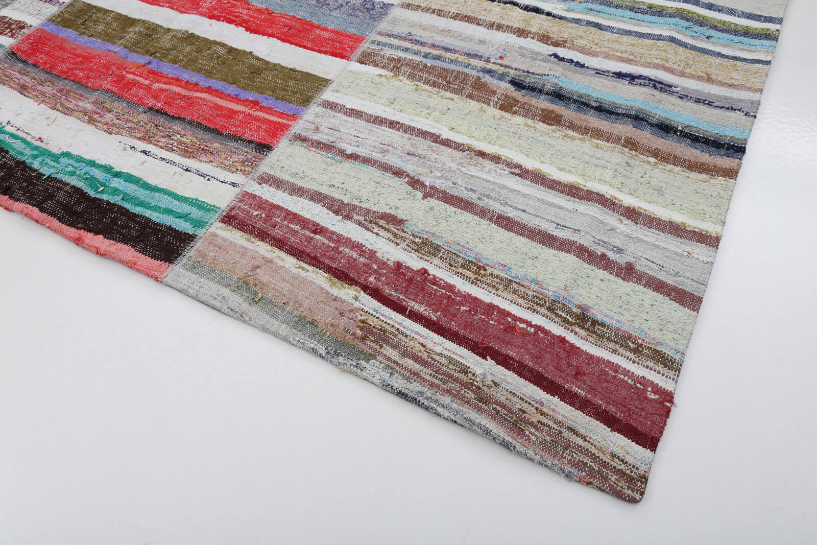 Handmade Wool Area Rug - Kirk Yama Grey Patchwork Cotton Wool Carpet 8'0''x9'11''