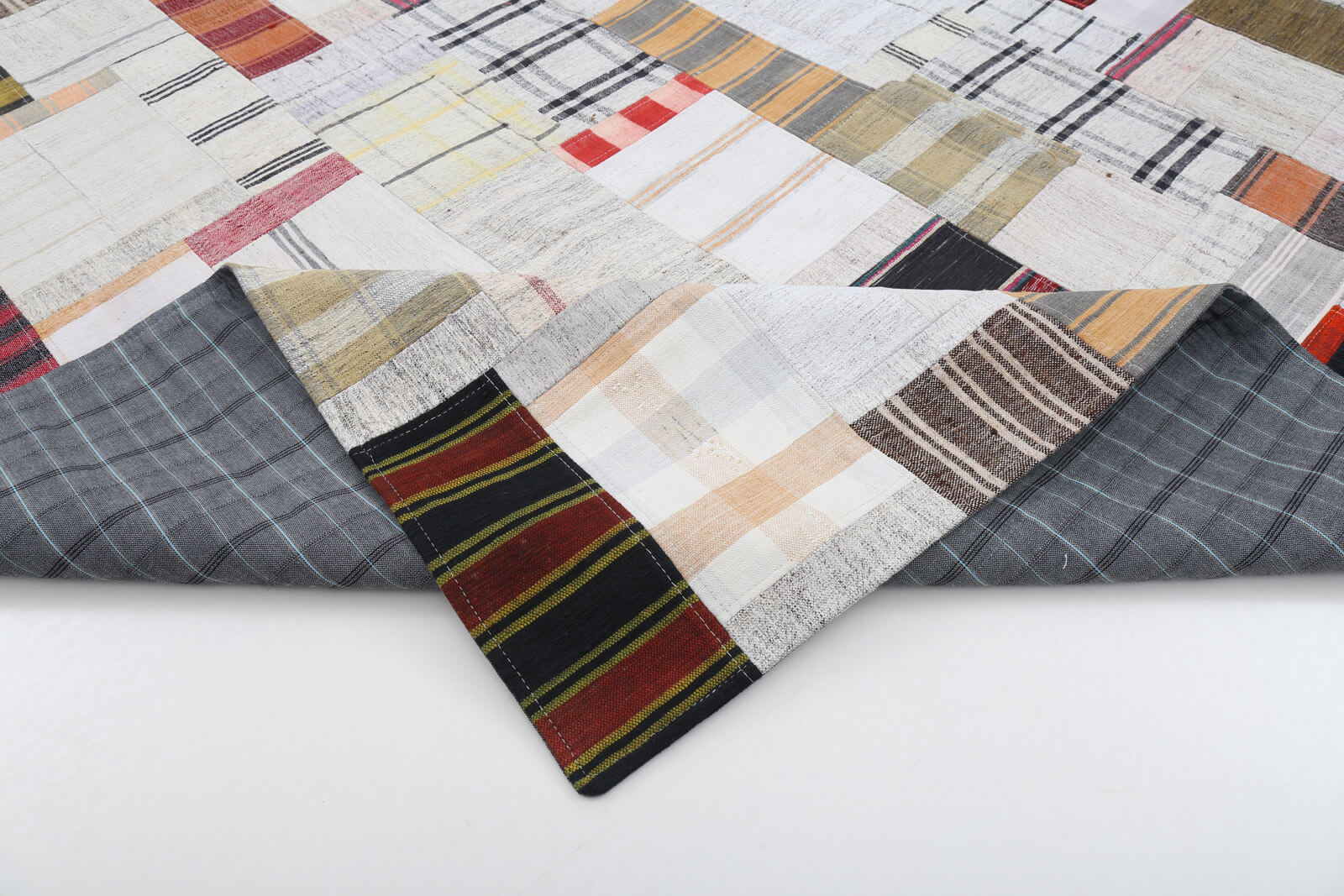 Handmade Patchwork Rug - Kirk Yama Grey Cotton Wool Area Rug 8'2''x10'0''