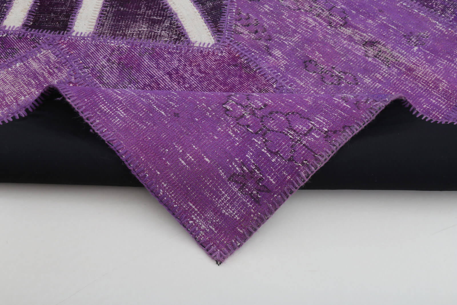 Handmade Area Rug – Purple Figured Vintage Patchwork Turkish Wool Cotton Carpet 6'7''x9'11''