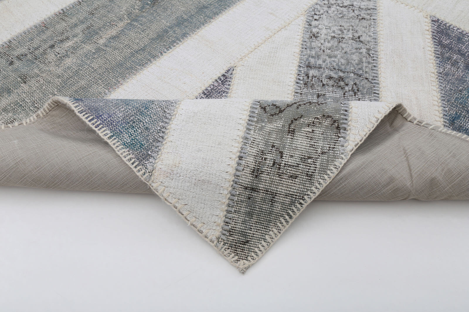 Handmade Wool Area Rug – Vintage Turkish Carpet Patchwork Floor Covering 6'7''x9'10''