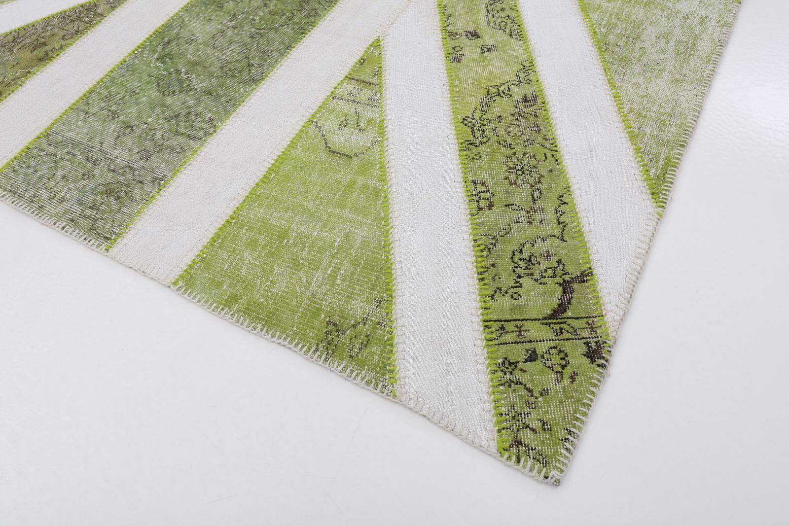 Handmade Wool Area Rug | Vintage Cotton Rug - Soft Green Figured Turkish Patchwork 6'7''x9'10''