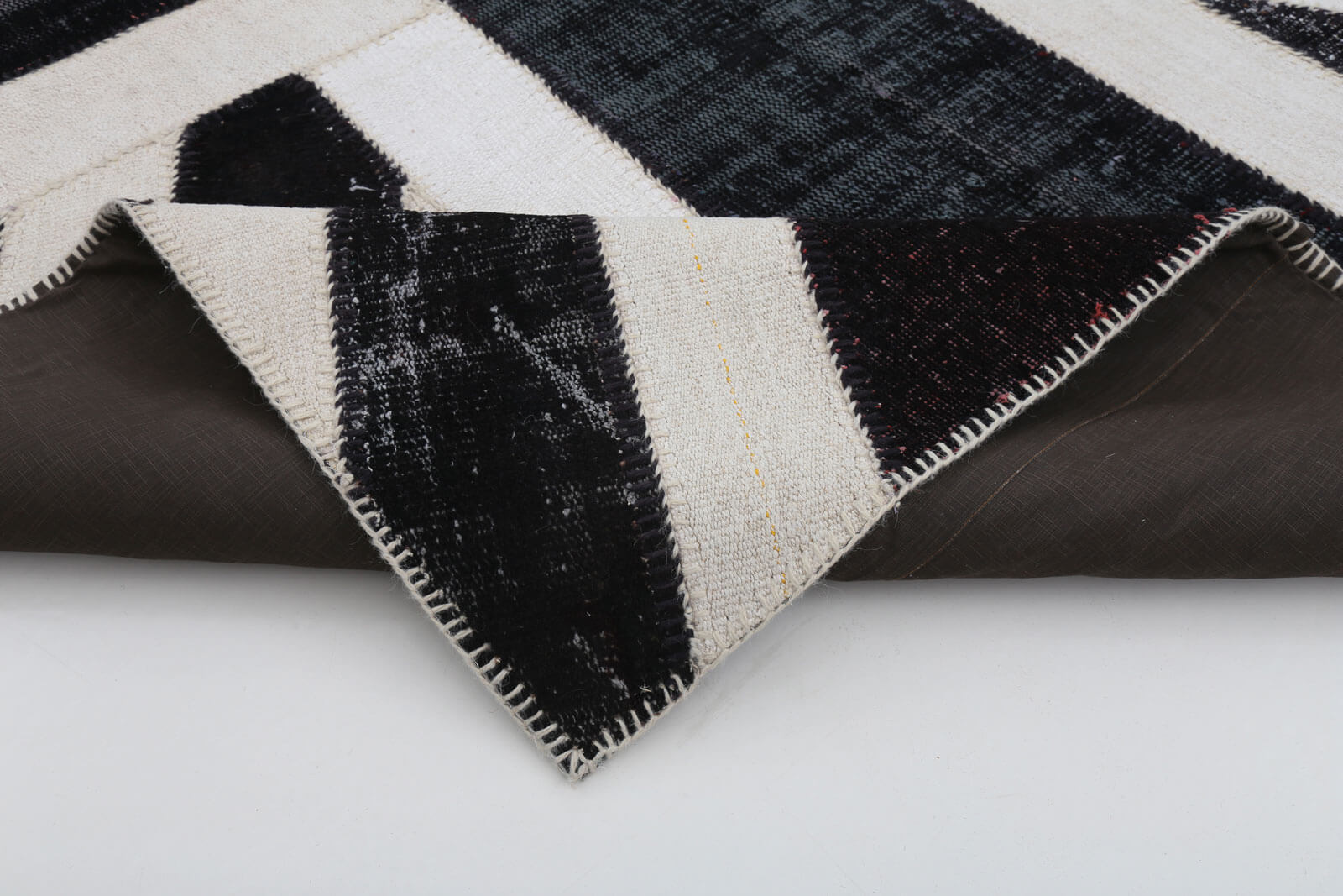 Handmade Area Rug – Vintage Wool Cotton Patchwork Black Figured Carpet 6'8''x9'10''