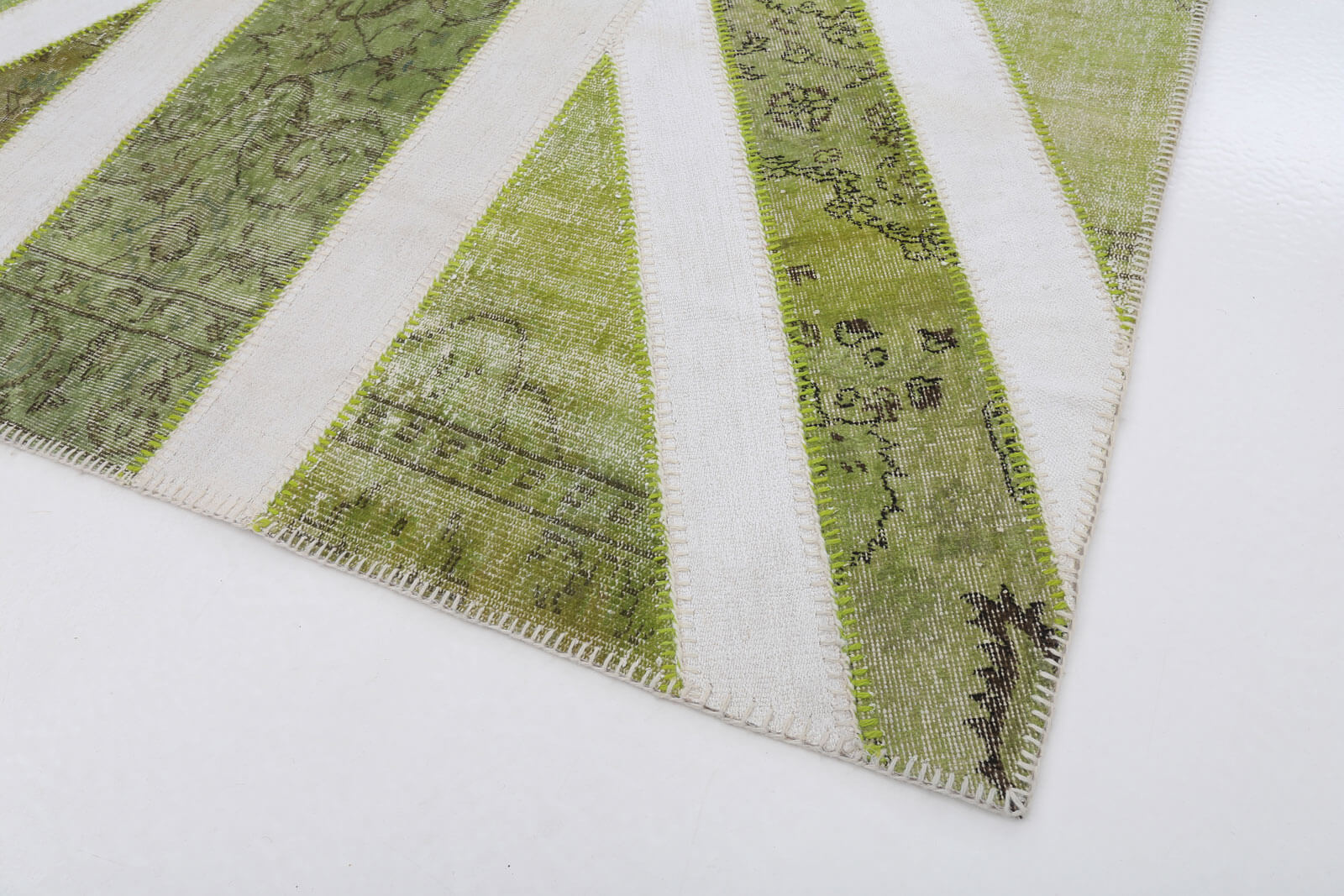 Handmade Wool Area Rug – Green Figured Turkish Patchwork Carpet 6x9 Vintage Cotton