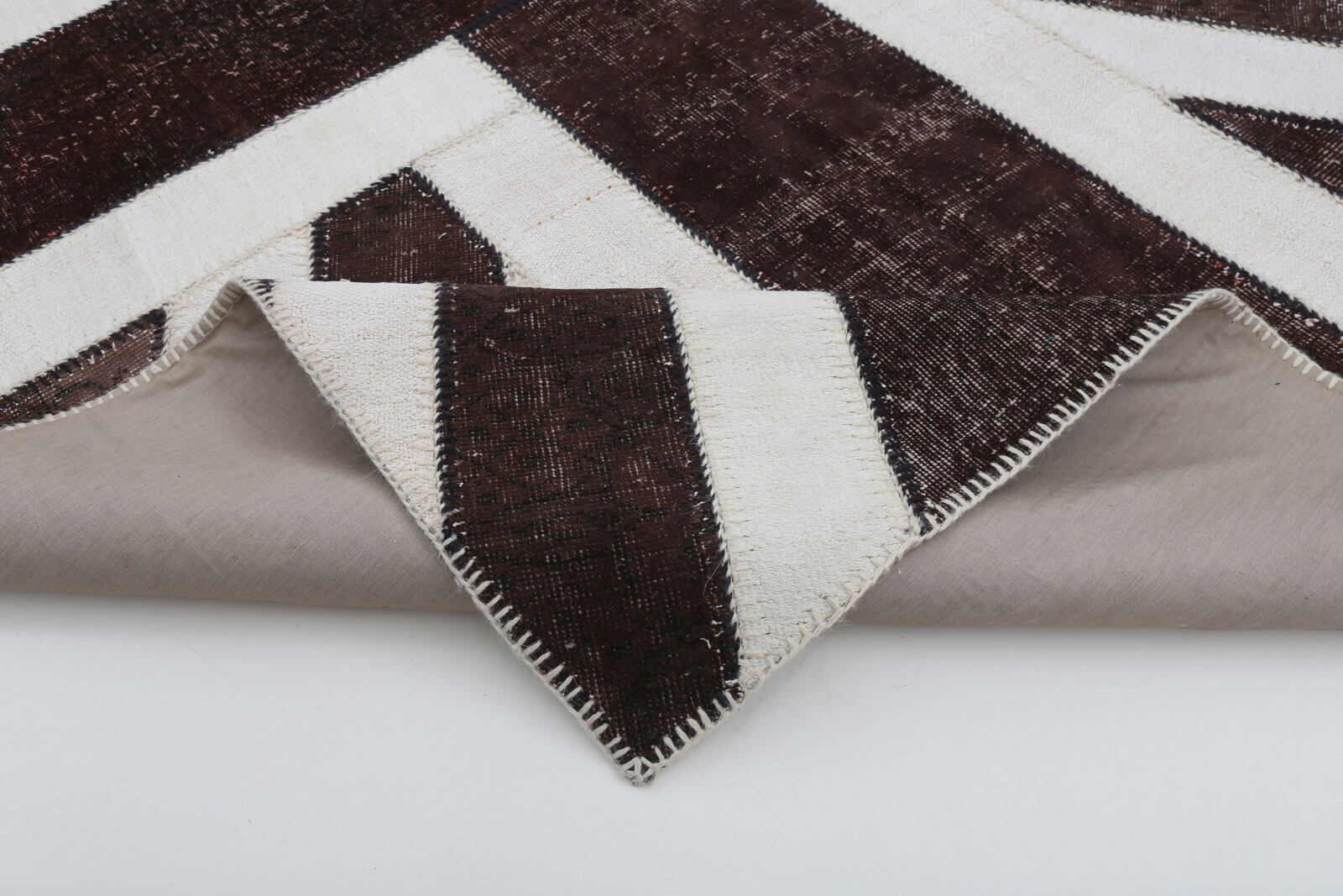 Handmade Wool Area Rug – Brown Figured 6x9 Vintage Cotton Rug Patchwork