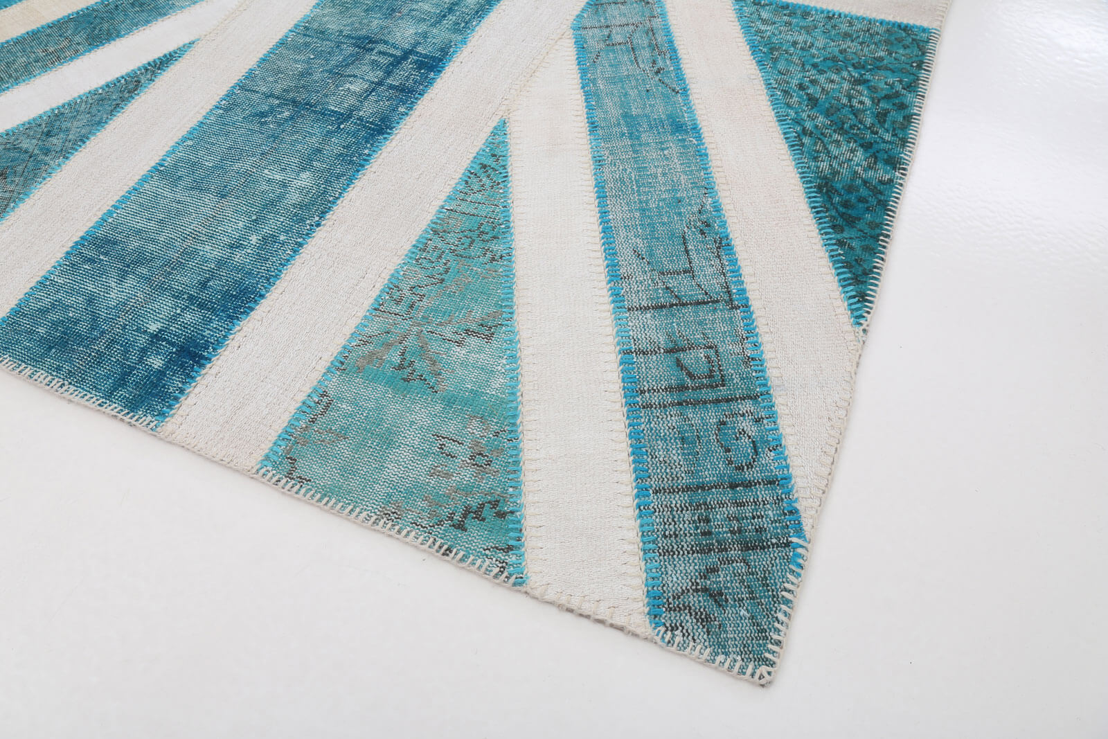 Handmade Area Rug - Turquoise Patchwork Rug Cotton Wool Carpet 6'4''x9'11''