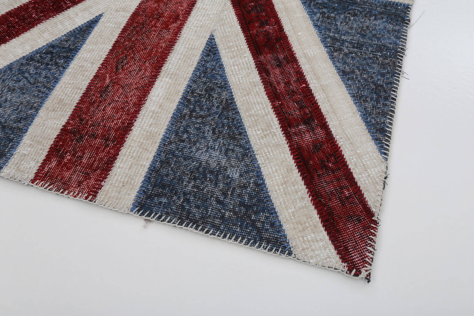 Handmade Area Rug - Blue Figured Cotton Wool Patchwork Carpet 4'x6' Durable Blend