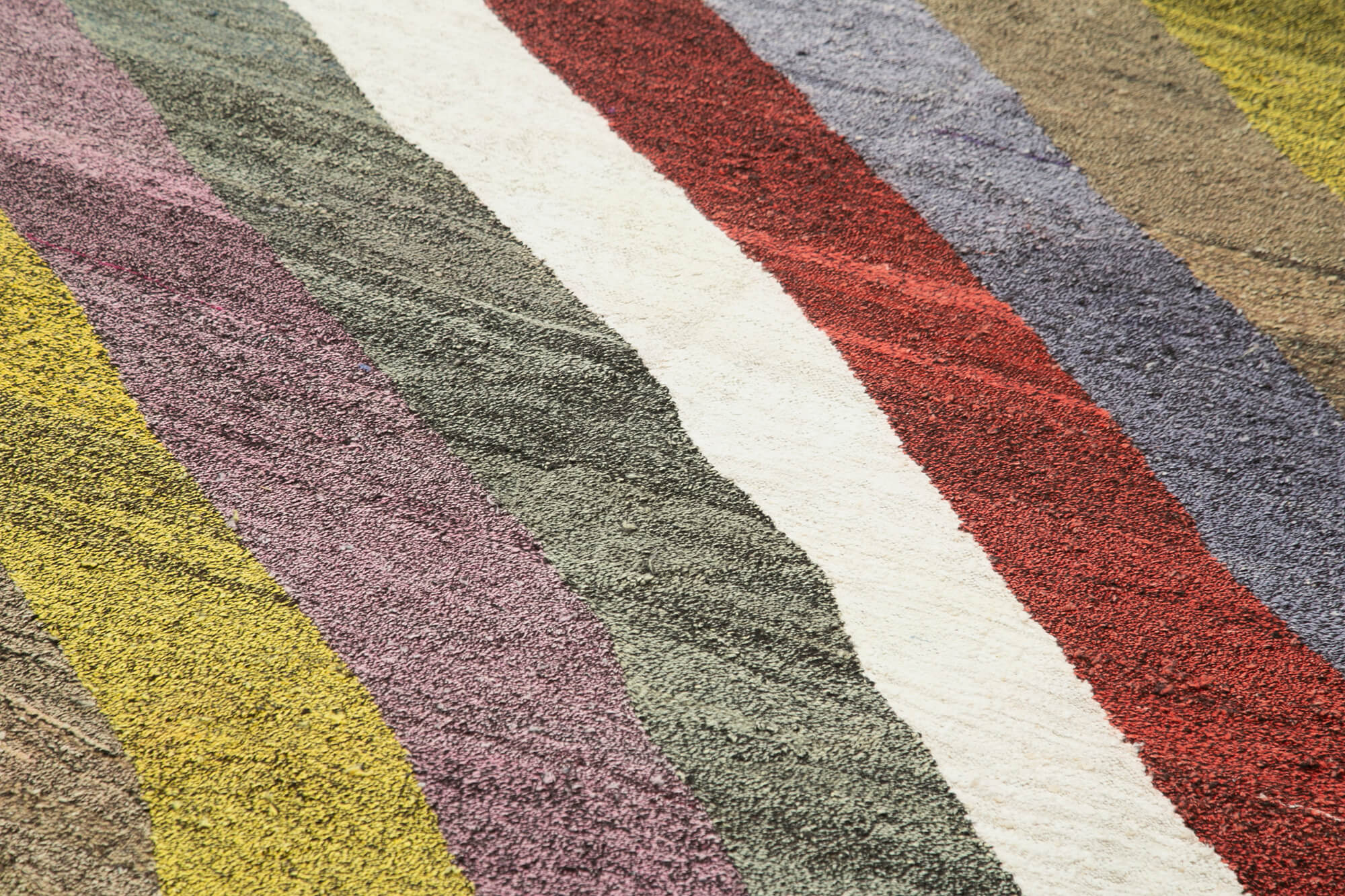 Handmade Wool Area Rug – Black Geometric Cotton Wool Rug 6'11''x10'3''