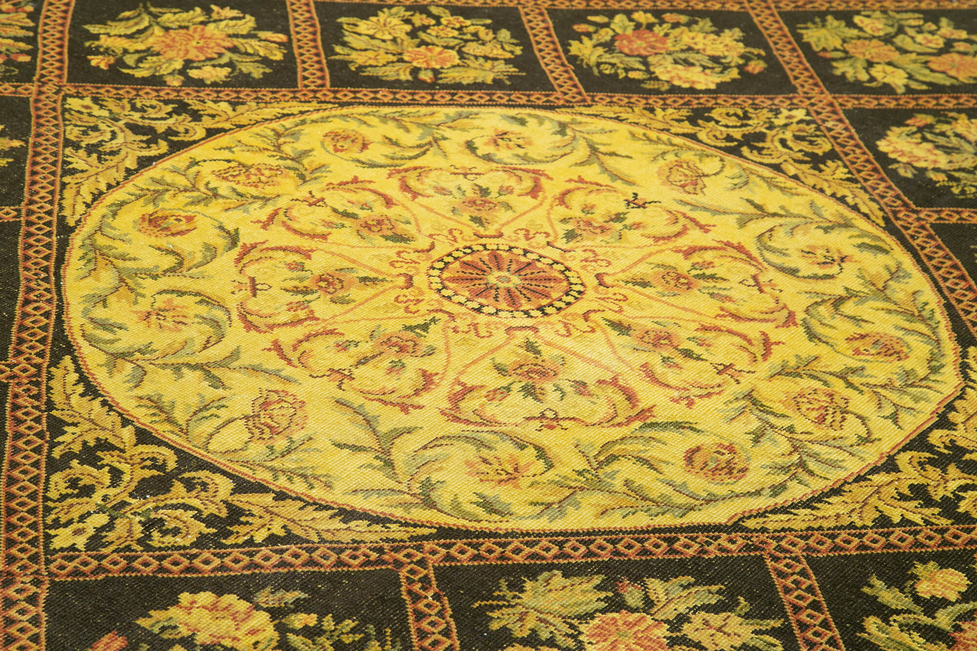 Handmade Wool Area Rug | Durable Wool Carpet & Hand Woven Carpet – Classic Style Rug Yellow