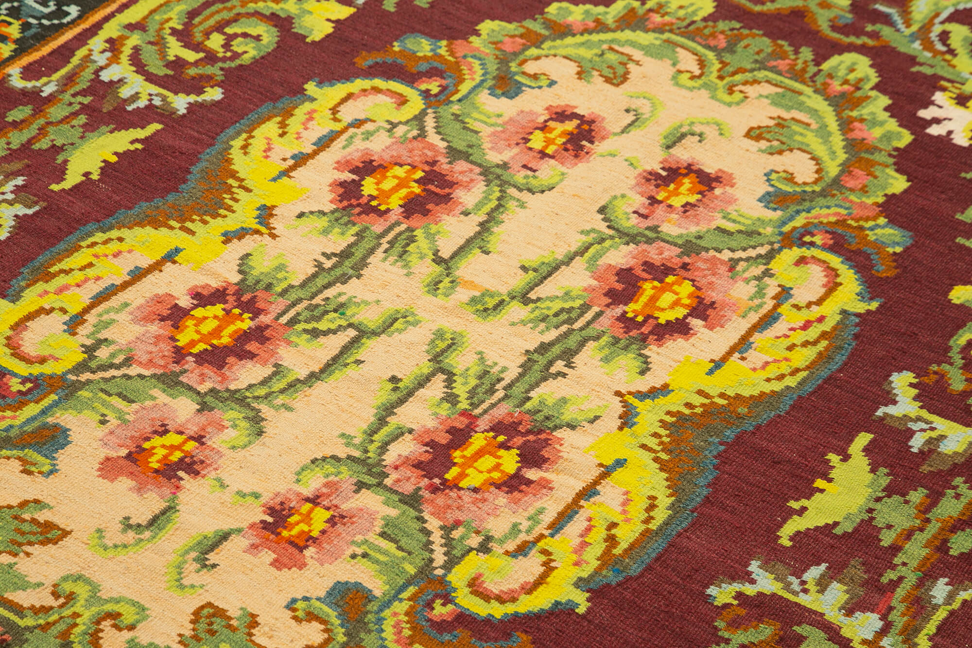 Handmade Wool Rug – Vintage Brown Wool Carpet With Floral Pattern Carpet 5'1''x7'1''