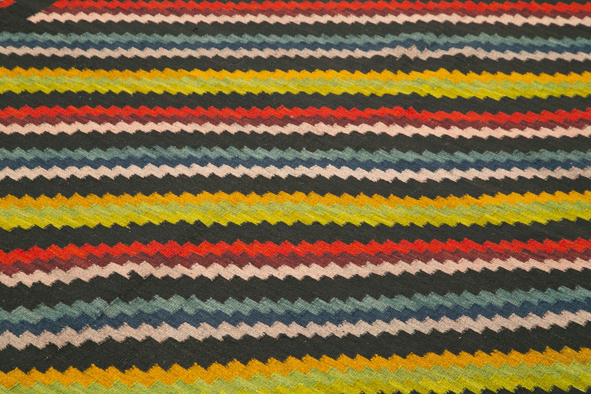 Handmade Wool Rug - Vintage Area Rug With Black Floral Pattern | Cotton Wool Blend
