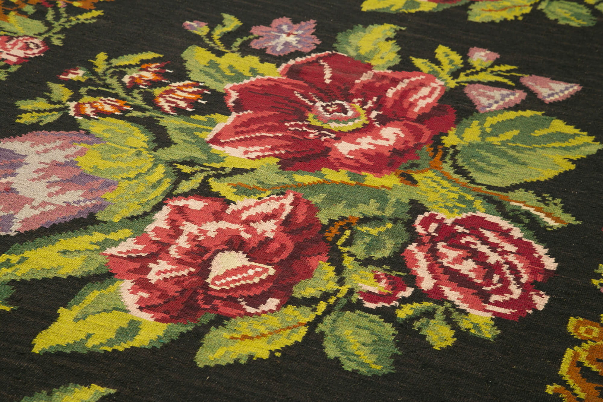 Handmade Wool Area Rug - Black Floral Carpet with Vintage Handwoven Design 6'x17'